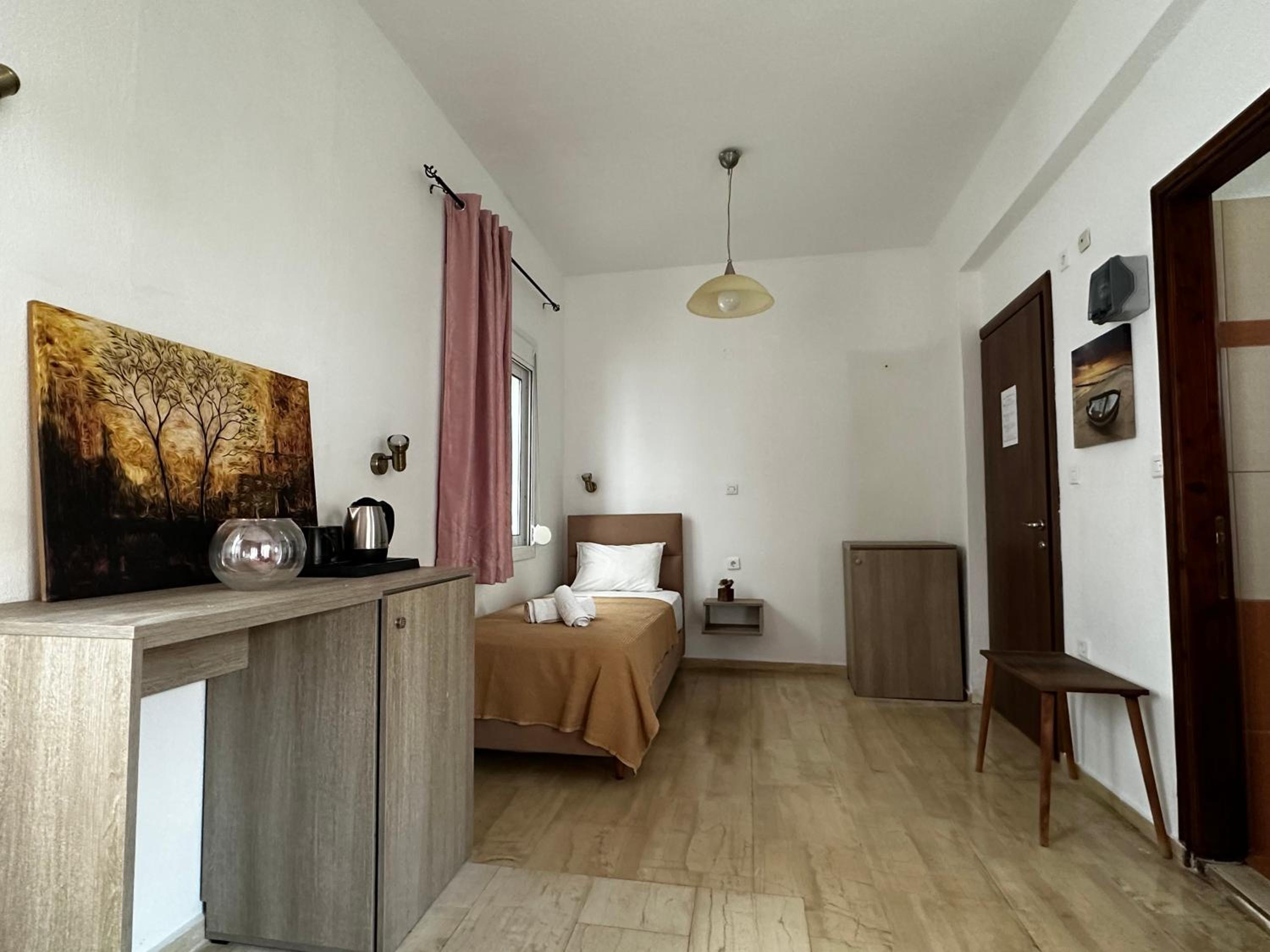 Triple Room photo 2