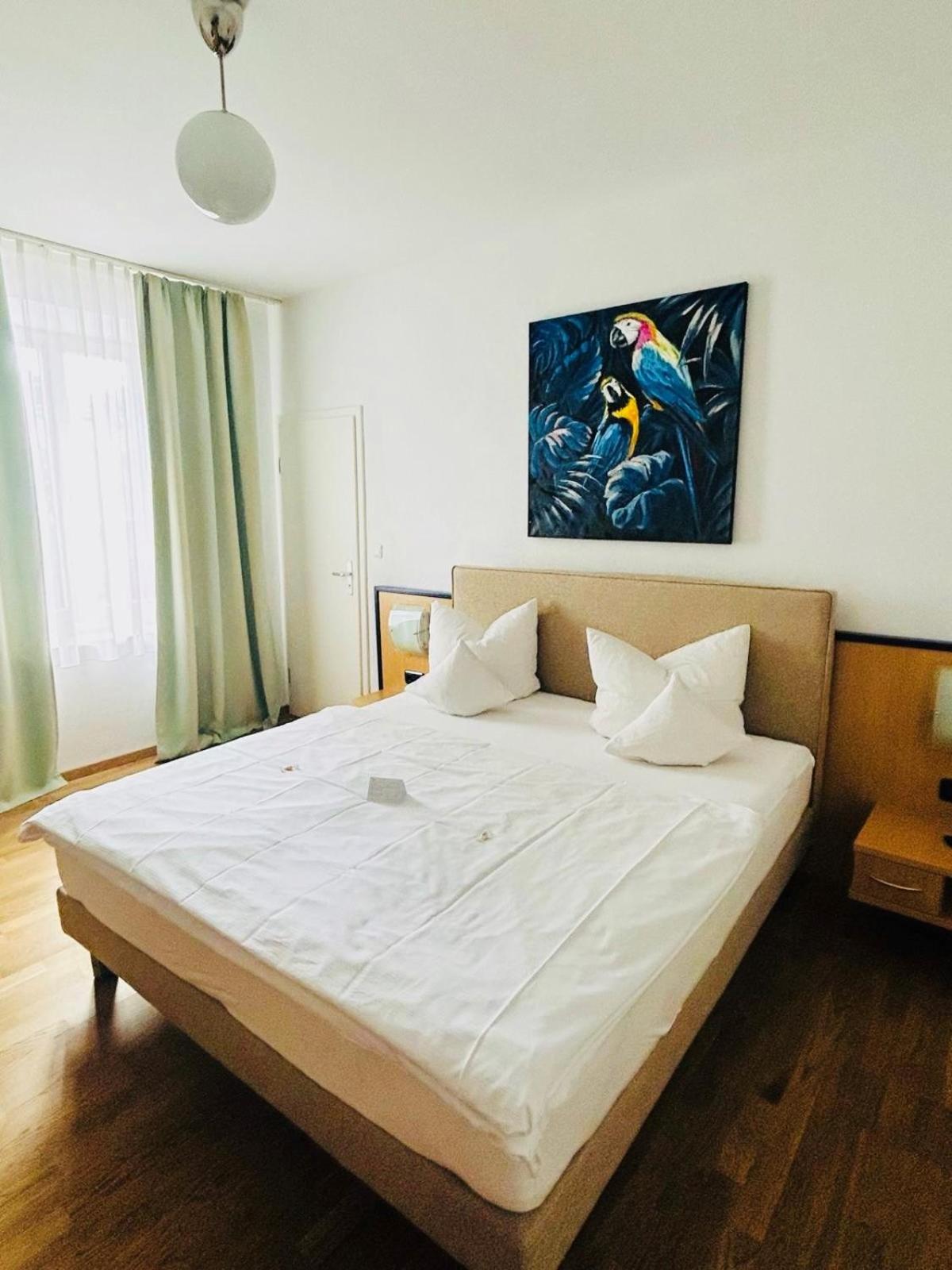Classic Quadruple Room - Photo 2