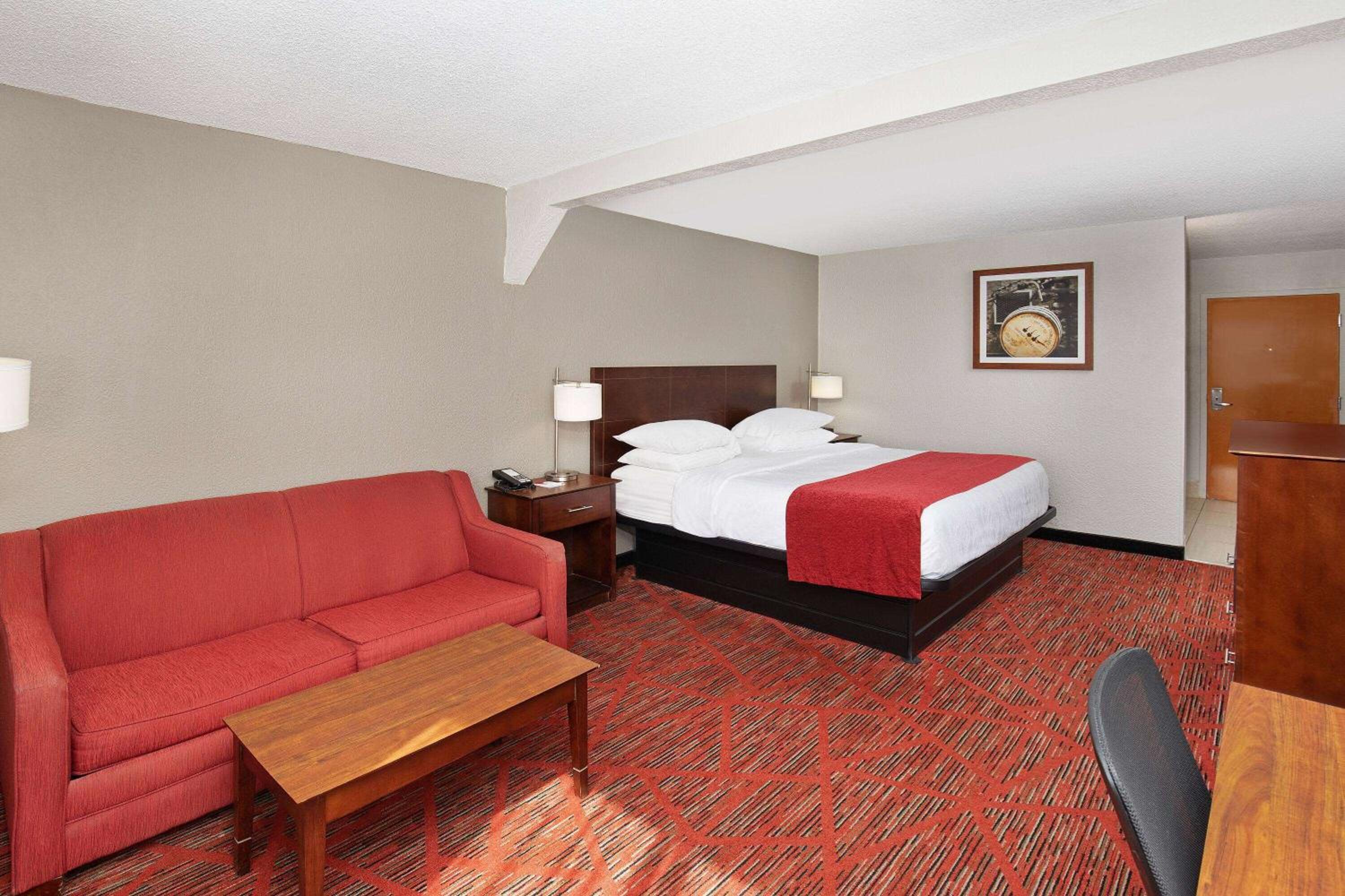 King Room - Non-Smoking photo 2