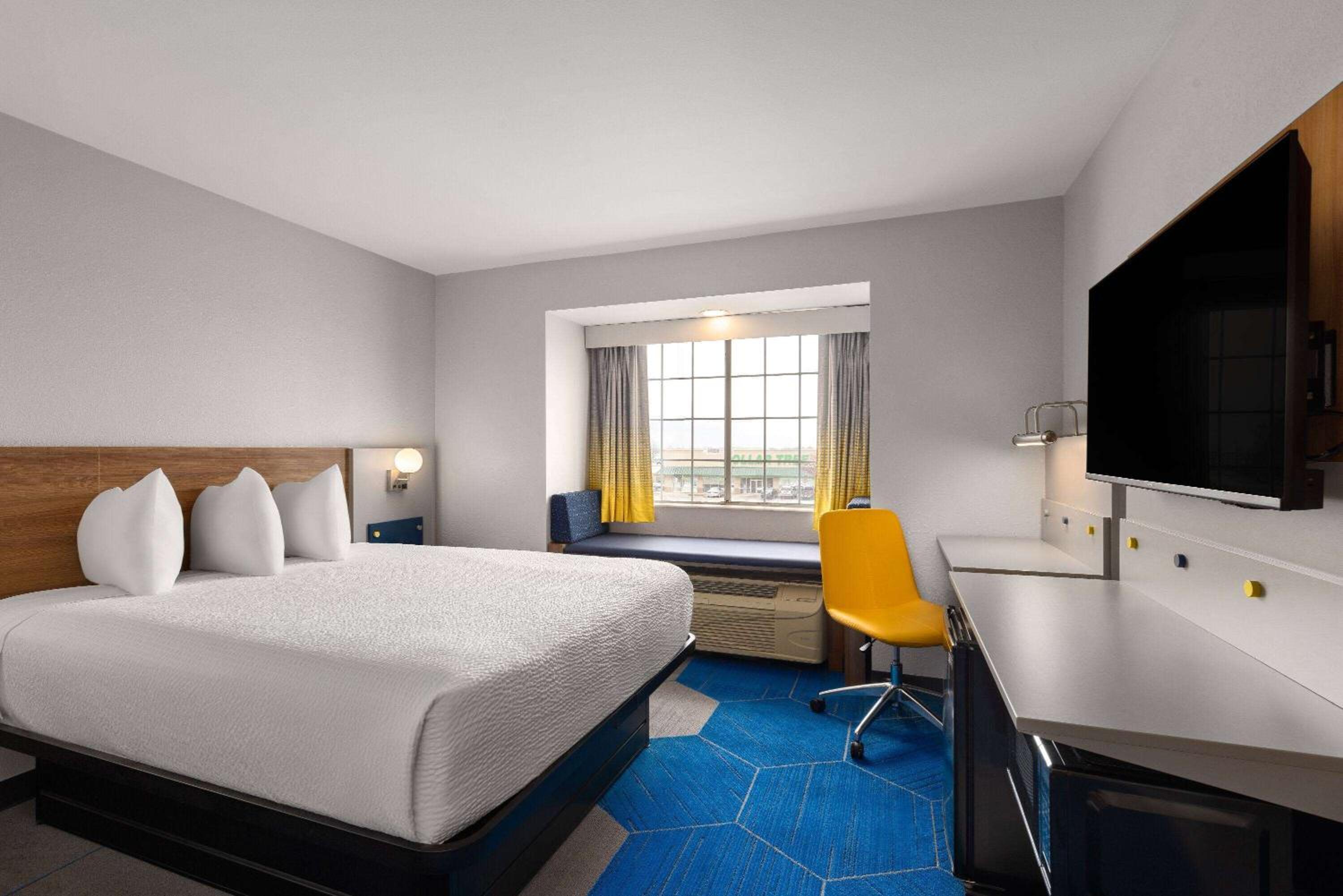 Queen Room - Photo 4