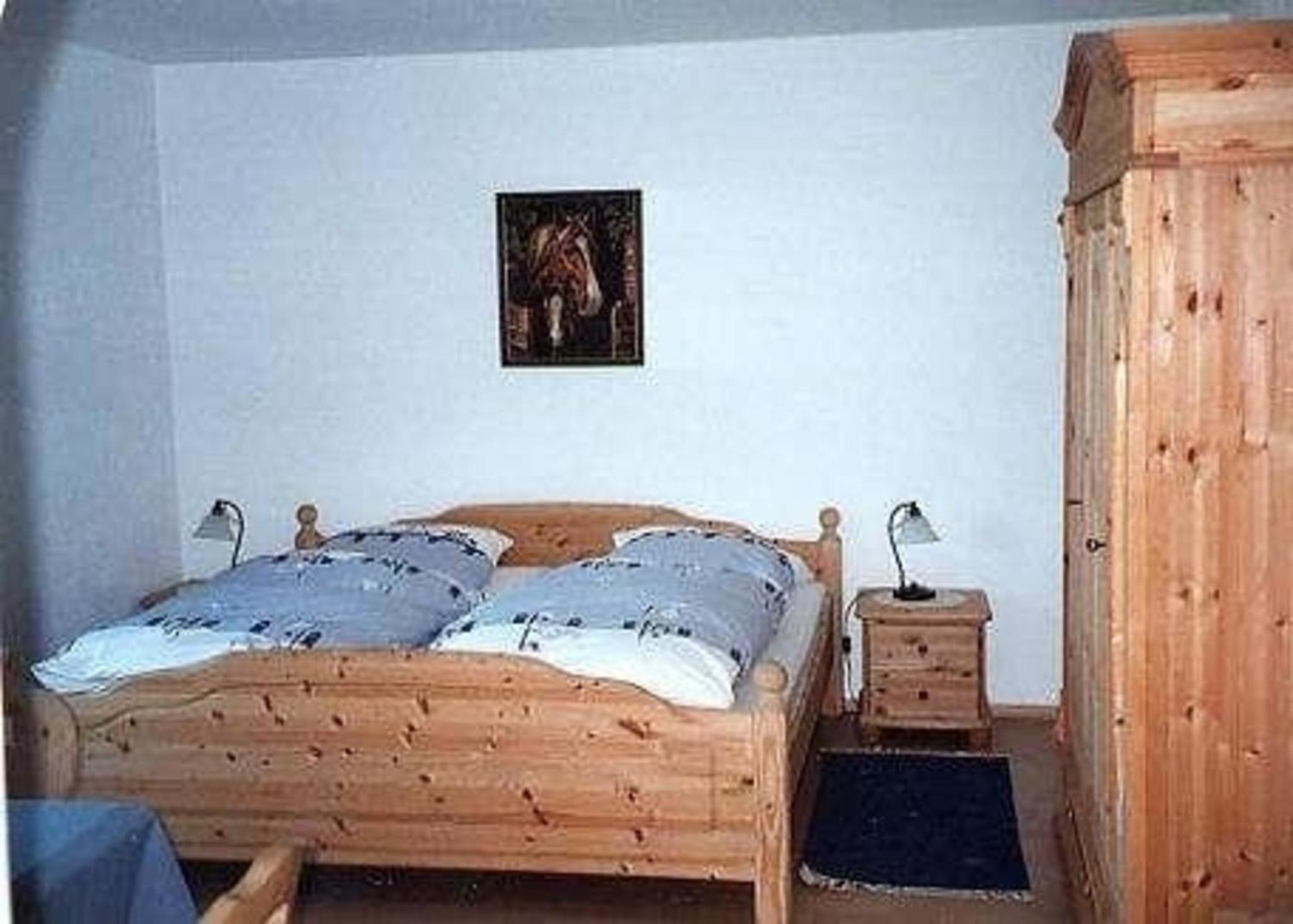 One-Bedroom Apartment photo 1