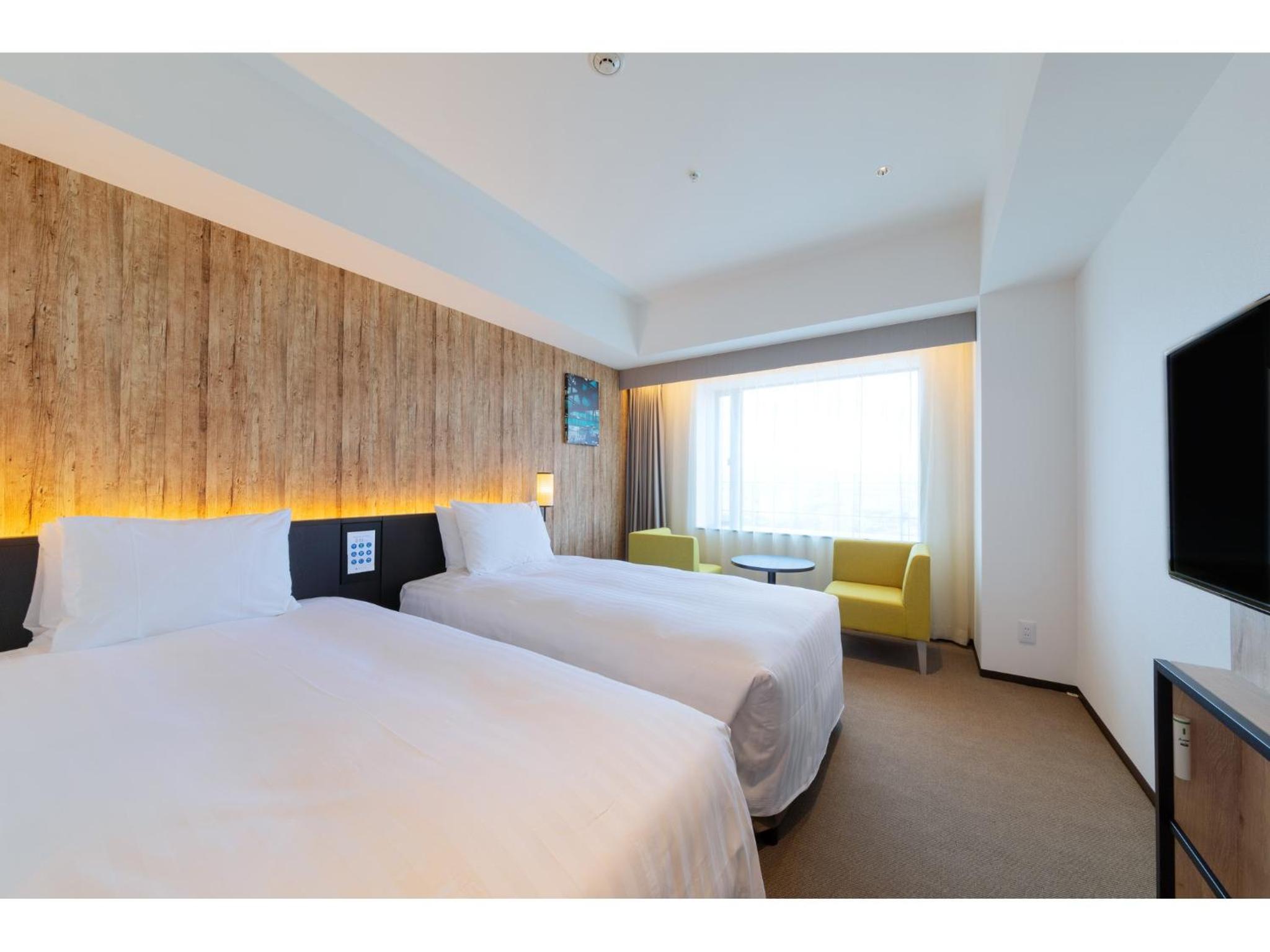 Standard Twin Room - Photo 1