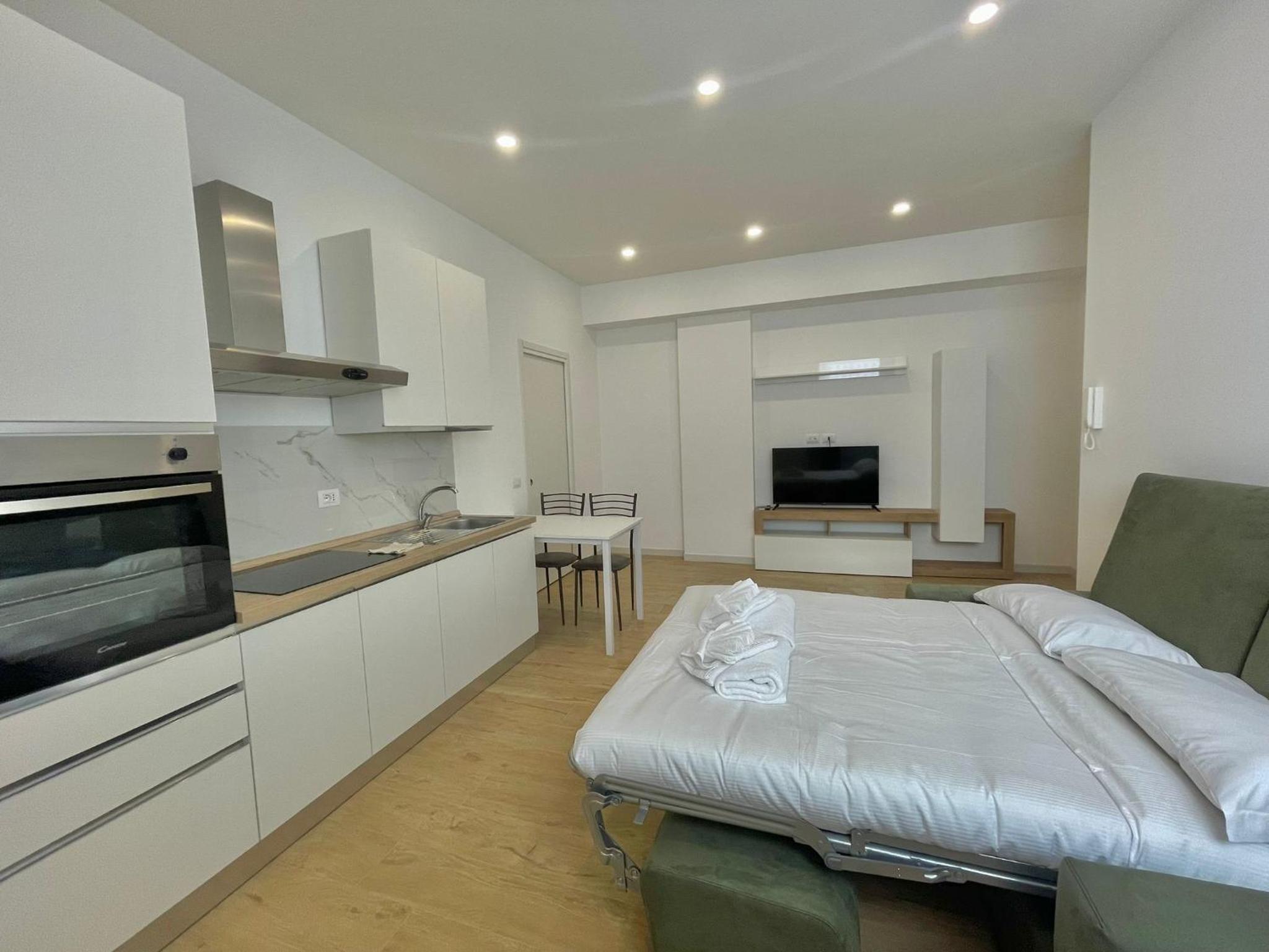 One-Bedroom Apartment