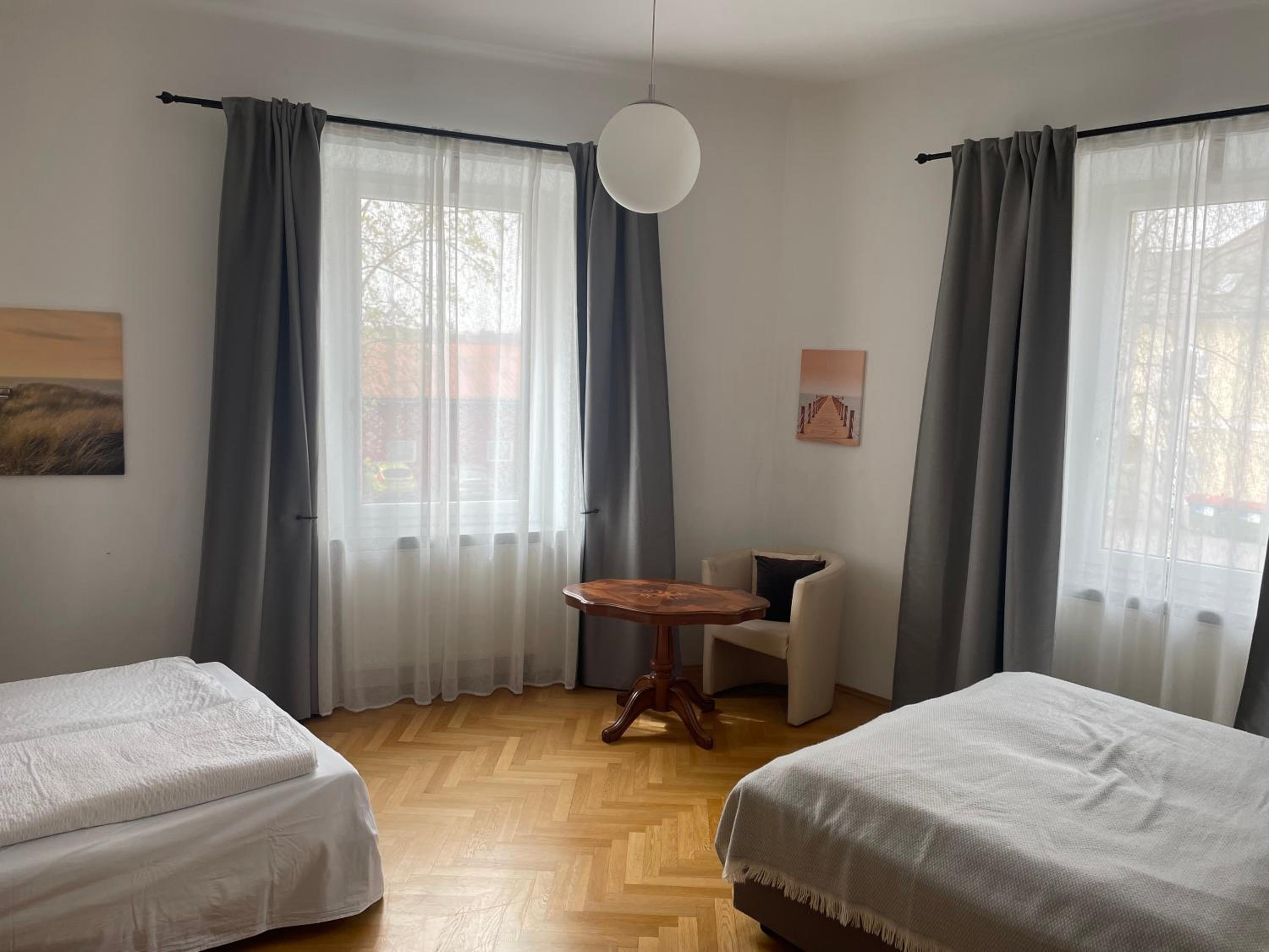 Apartment - Photo 13