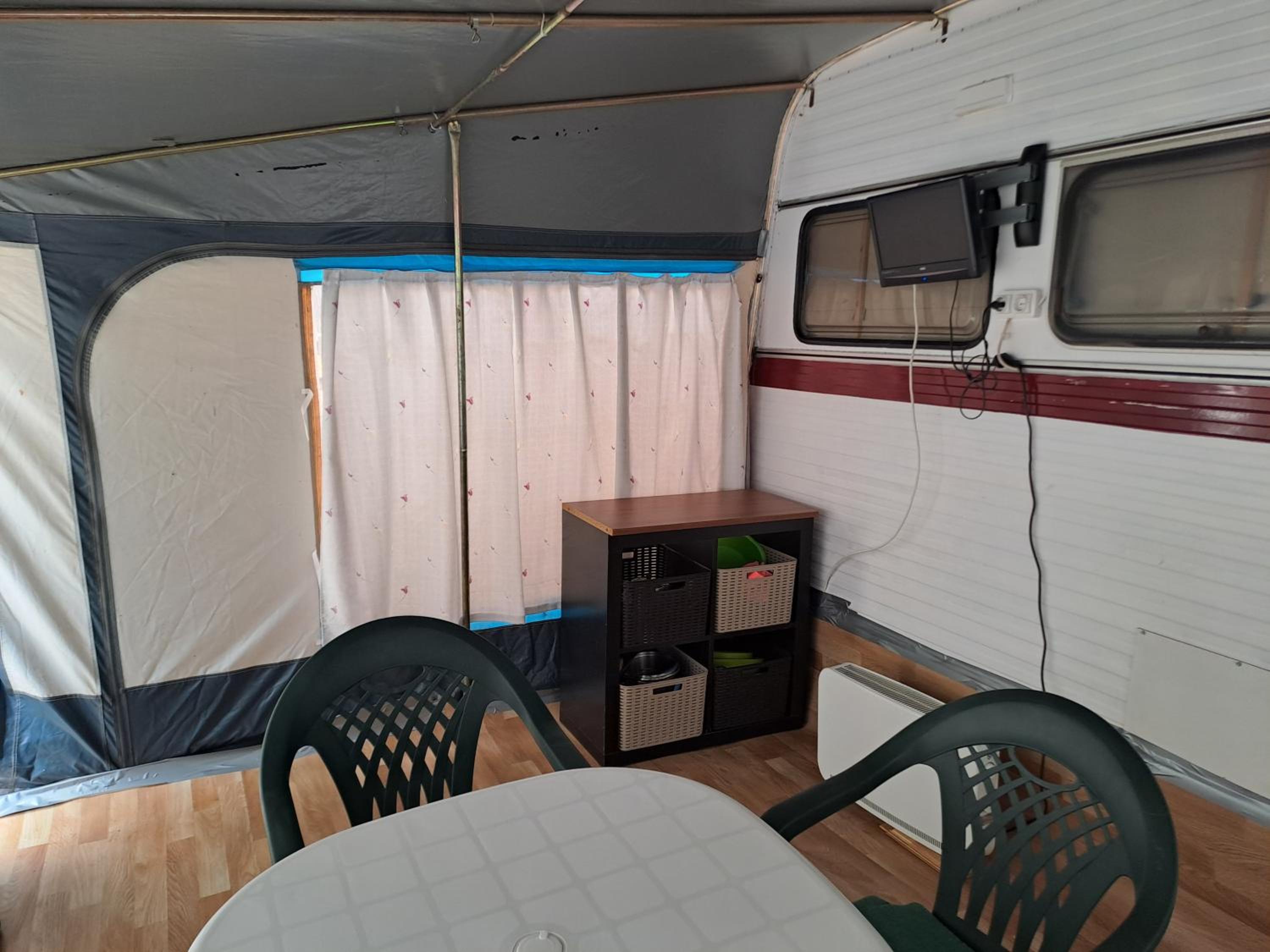 Caravan photo 3
