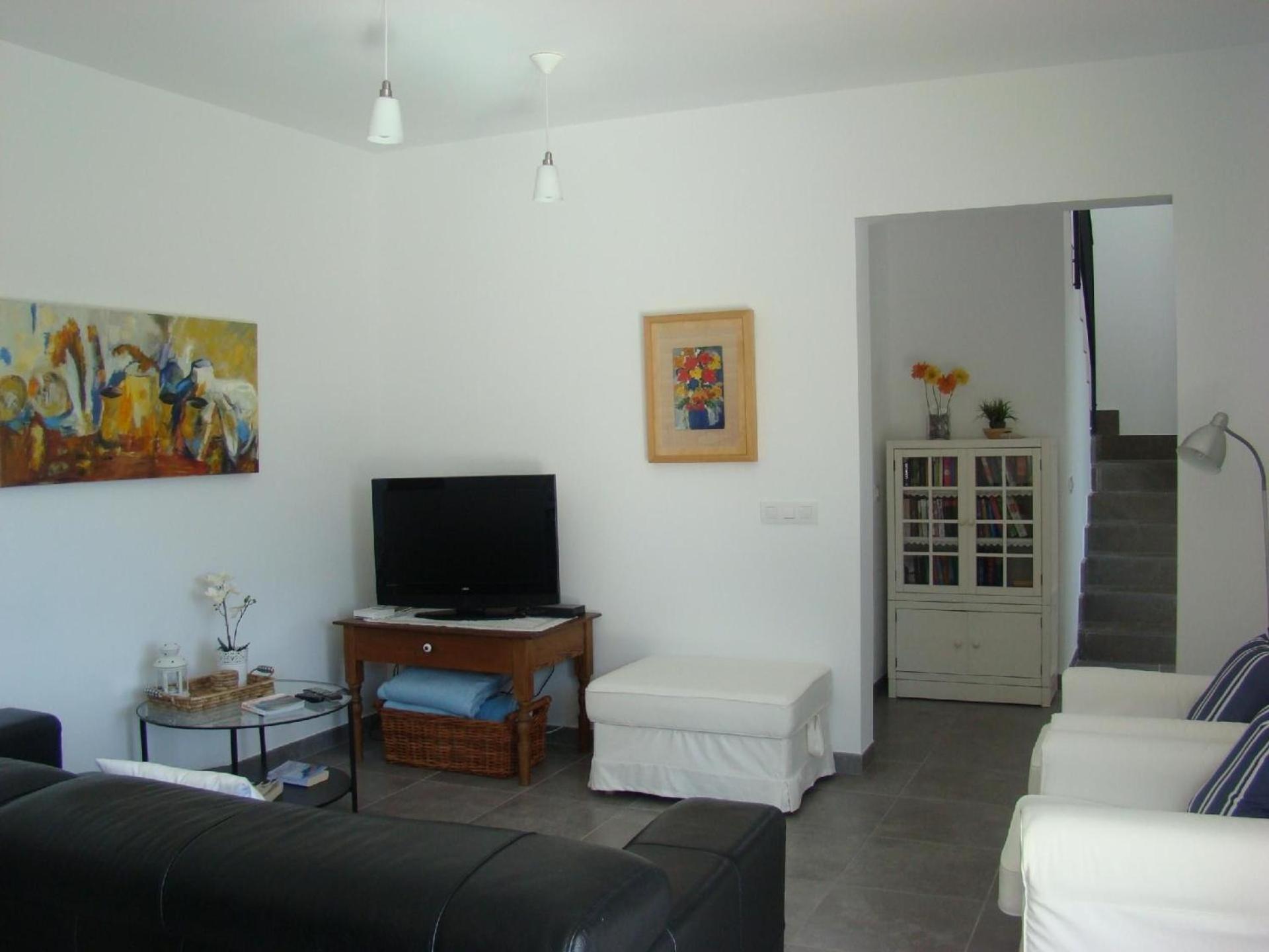 Four-Bedroom Vacation Home photo 2