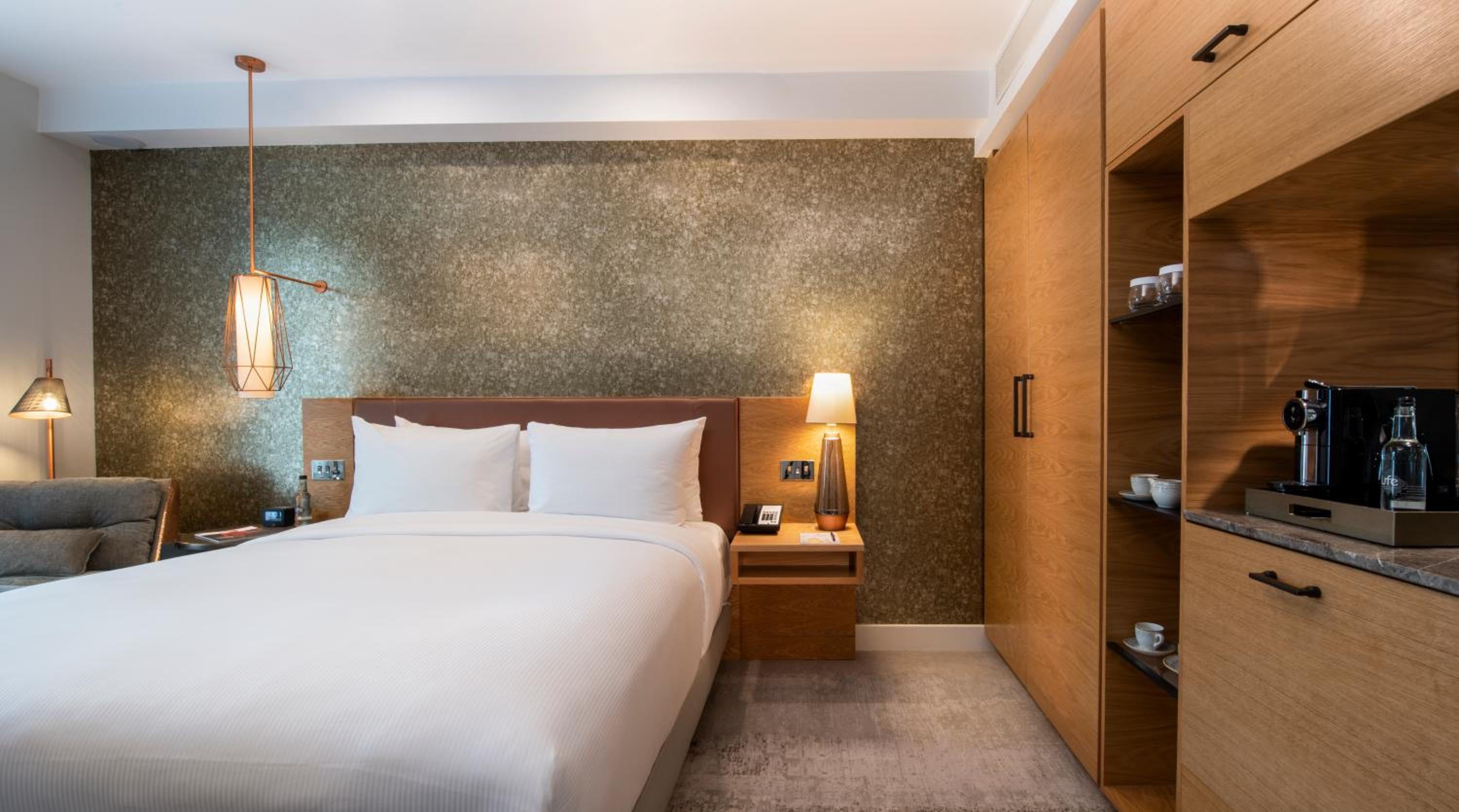 Superior Queen Room photo 2