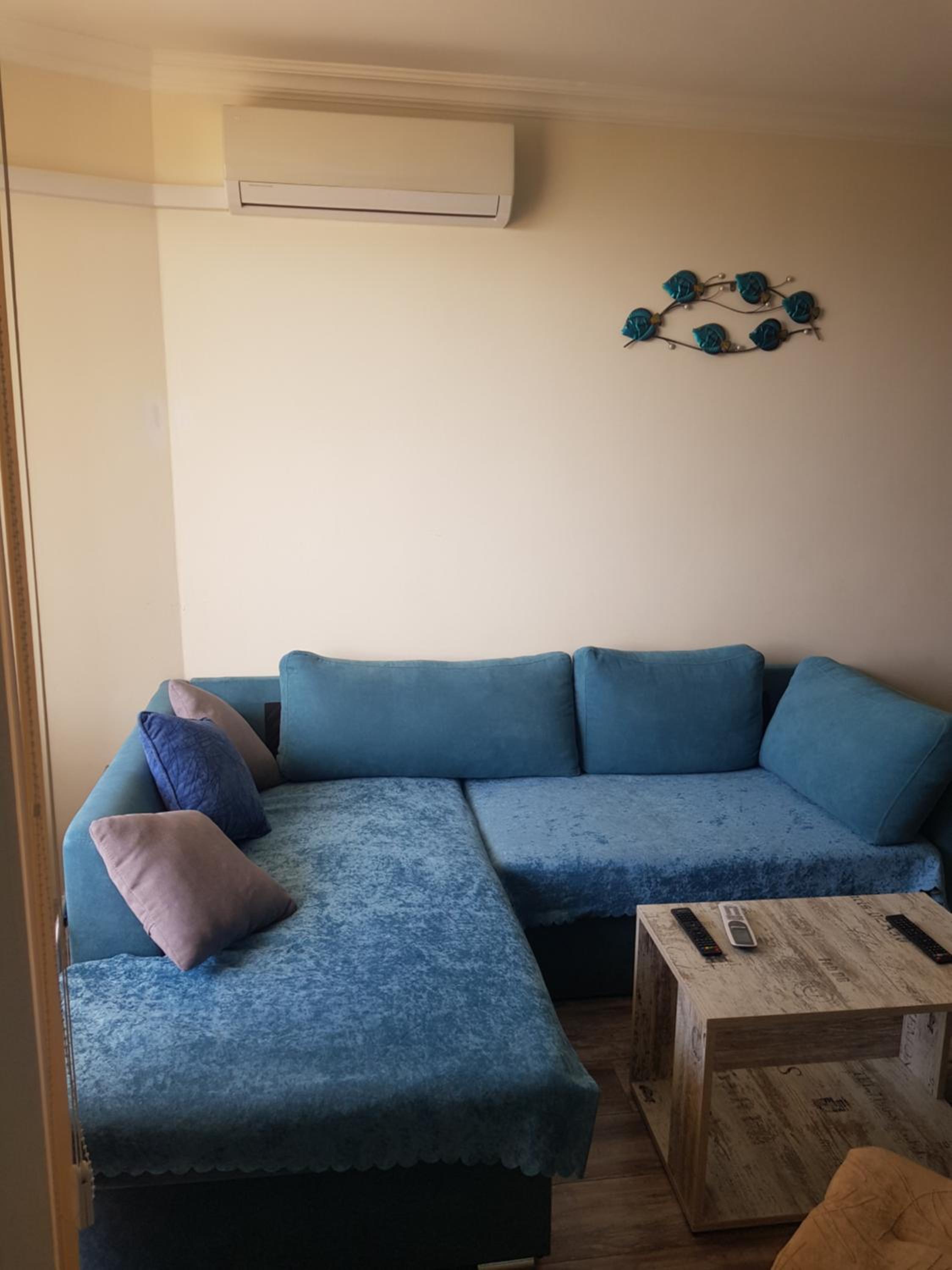 Apartment photo 1
