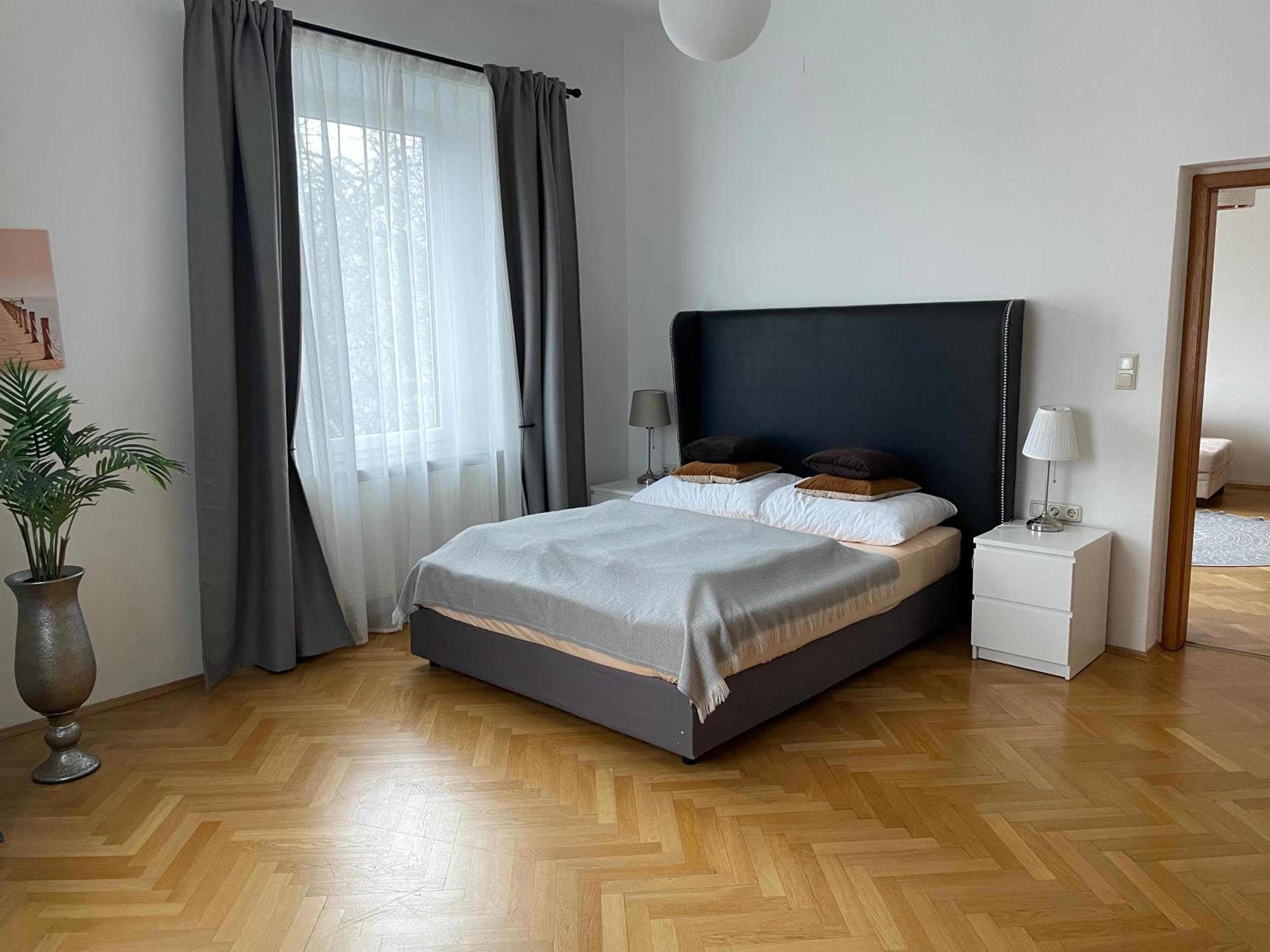 Apartment - Photo 1