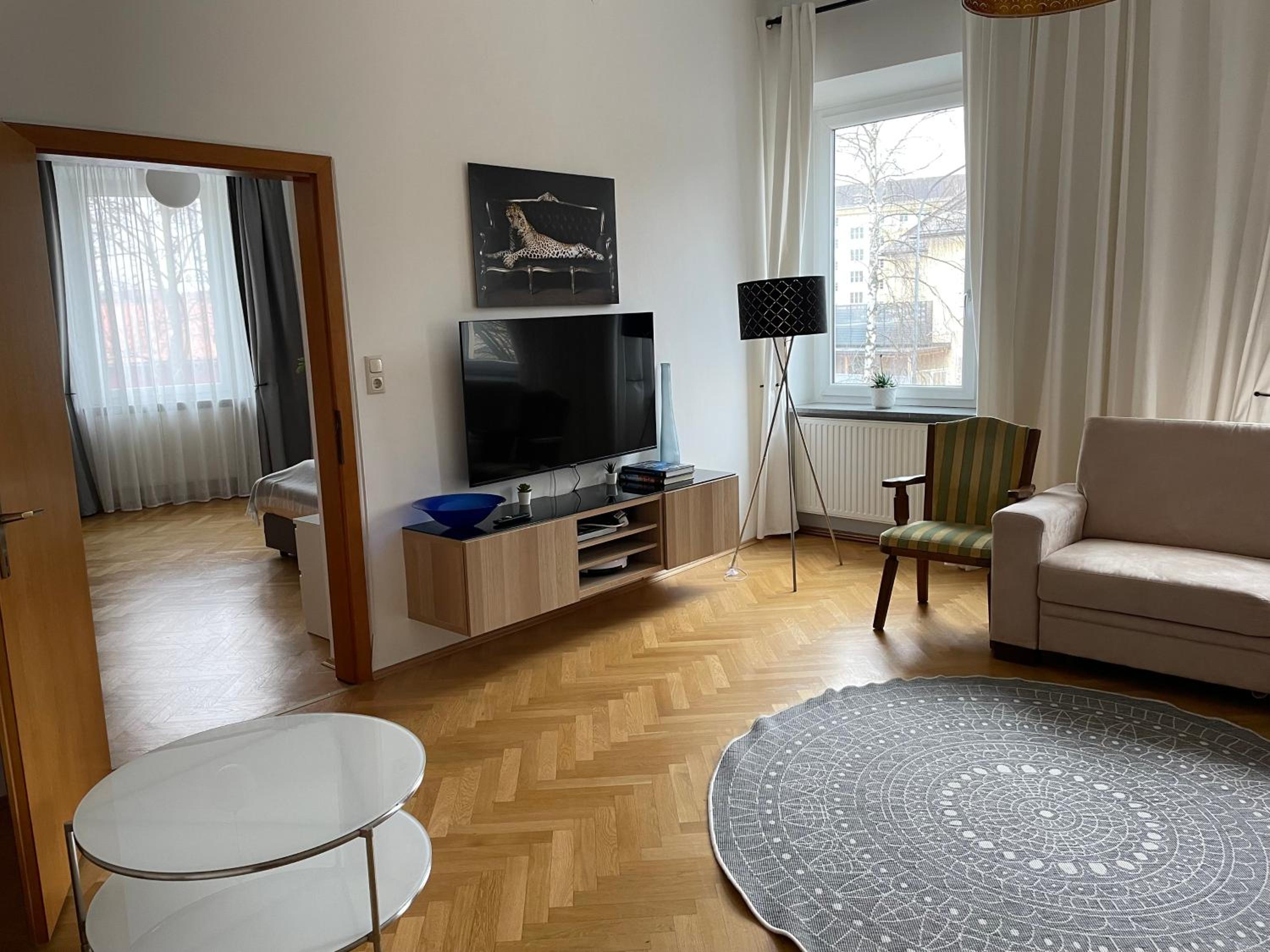 Apartment - Photo 11