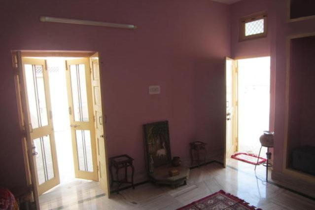 Budget Double Room photo 1