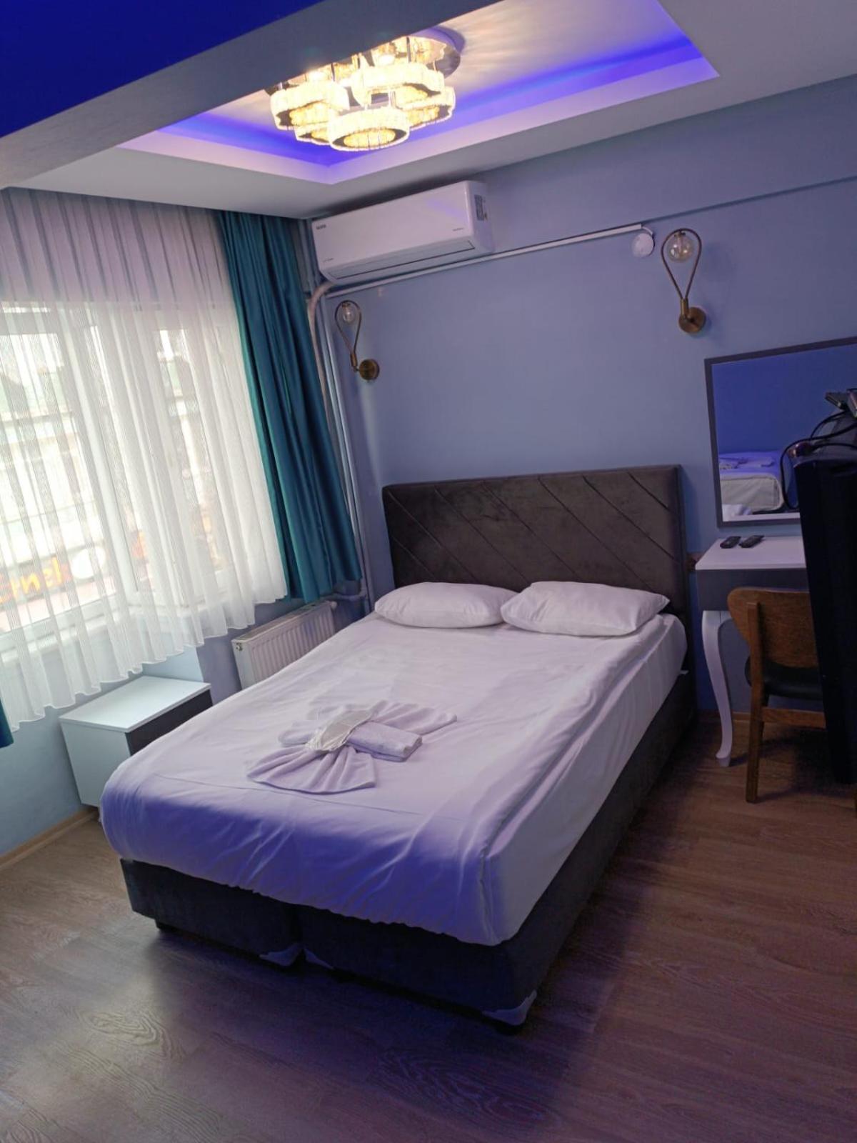 Deluxe Triple Room photo 1