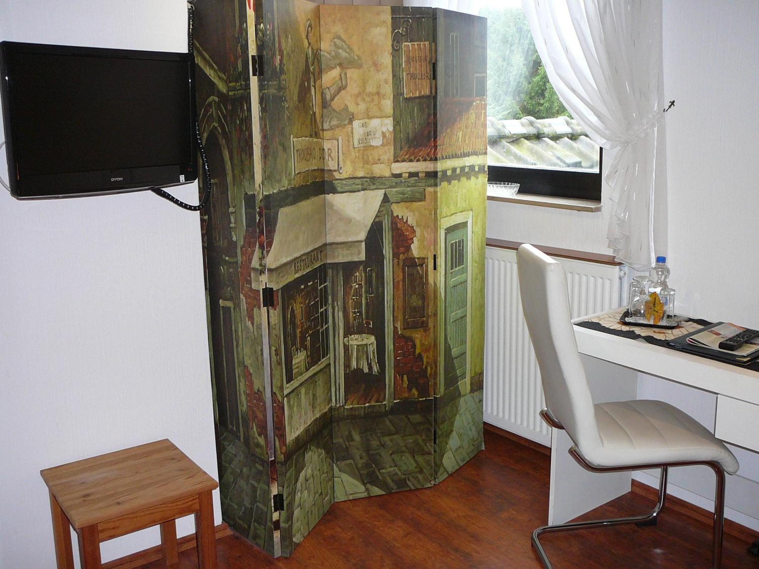 Two-Bedroom Apartment with Balcony photo 3