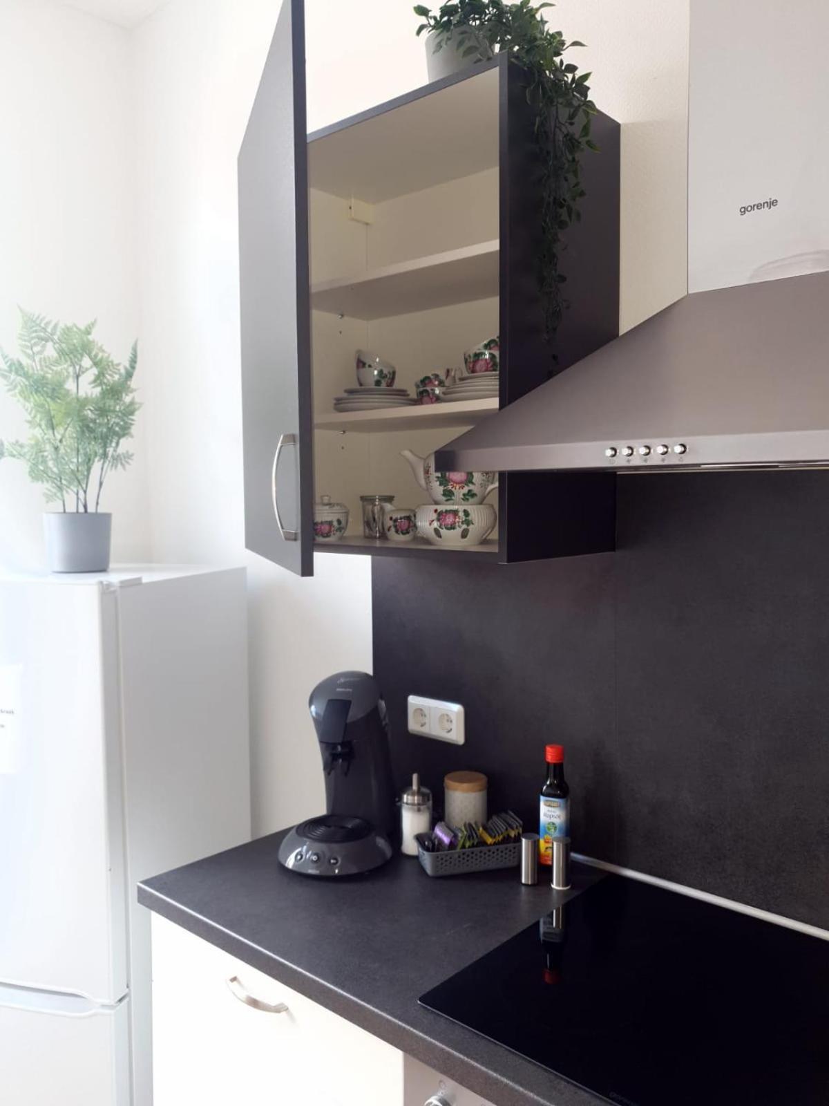 Apartment photo 2