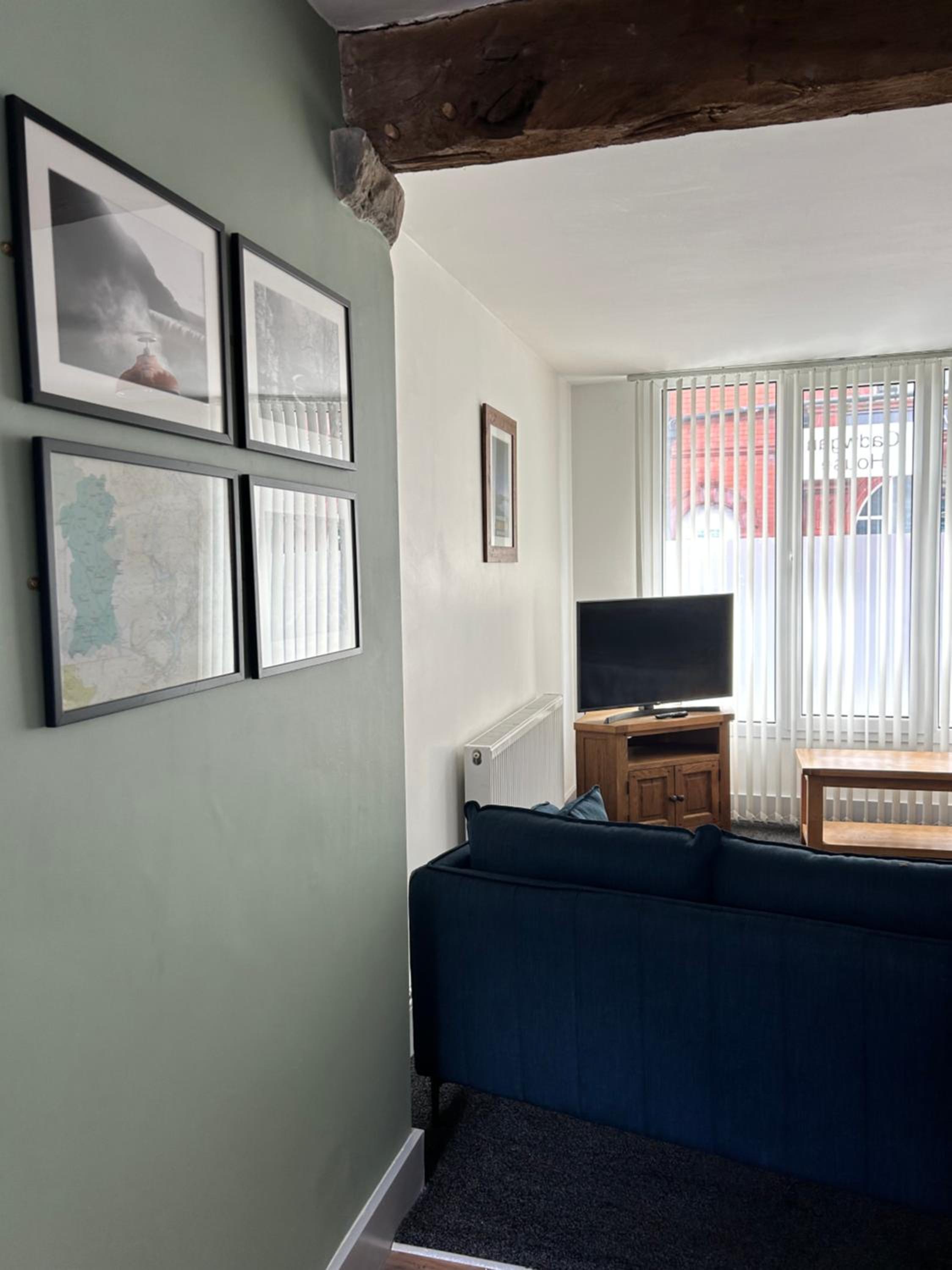 One-Bedroom Apartment - Photo 9