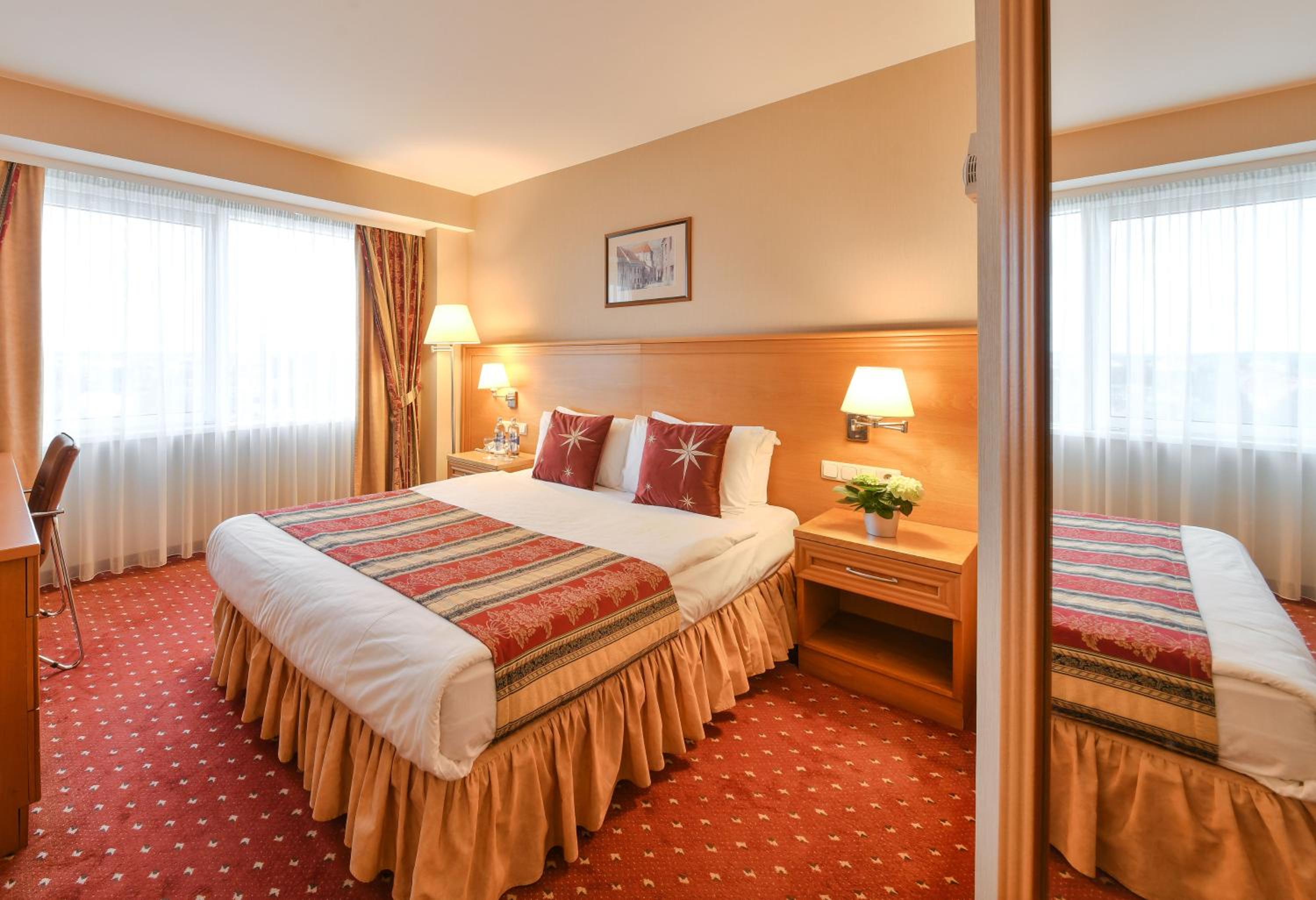 Standard Twin or Double Room - Photo 3