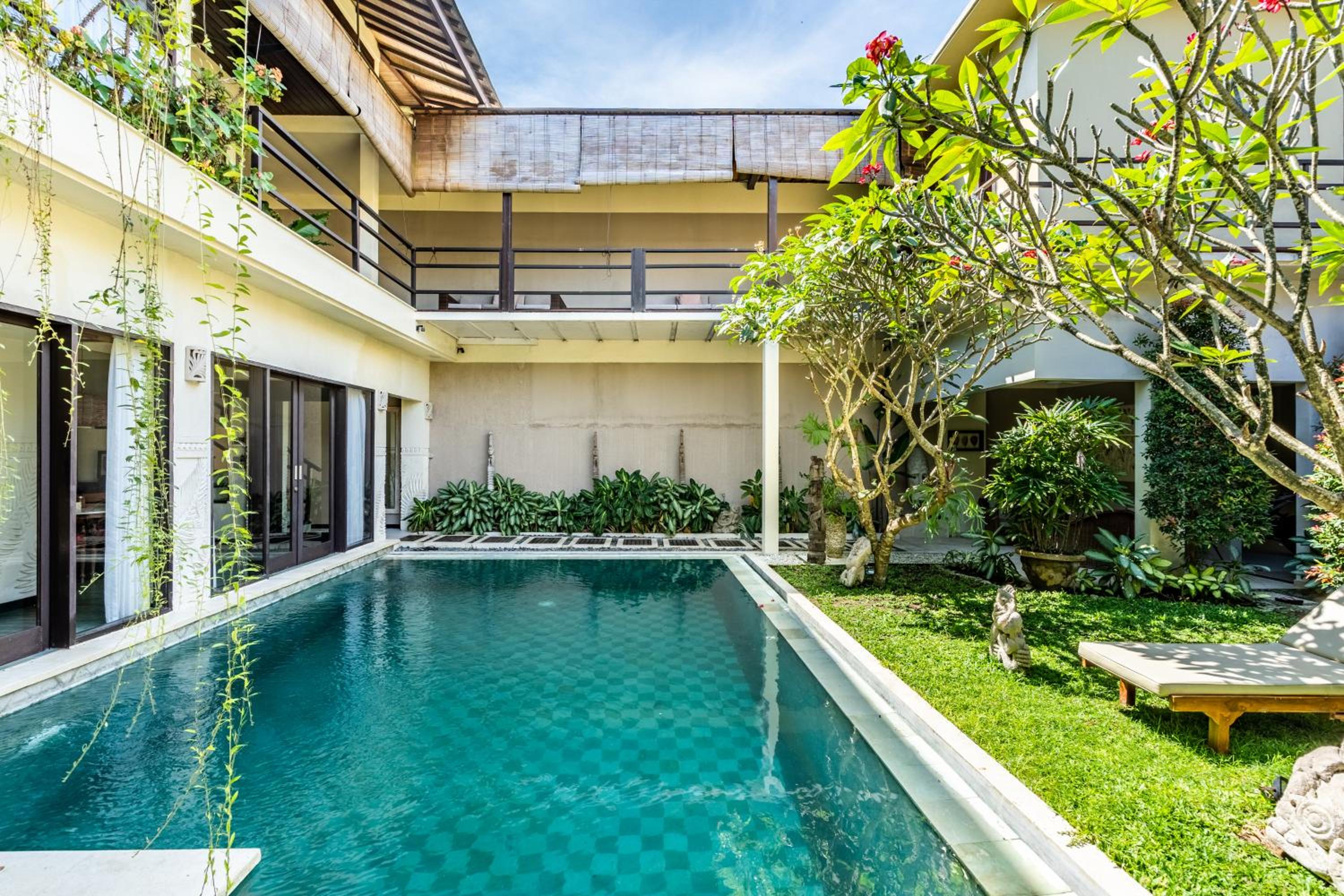 Three-Bedroom Villa - Photo 65