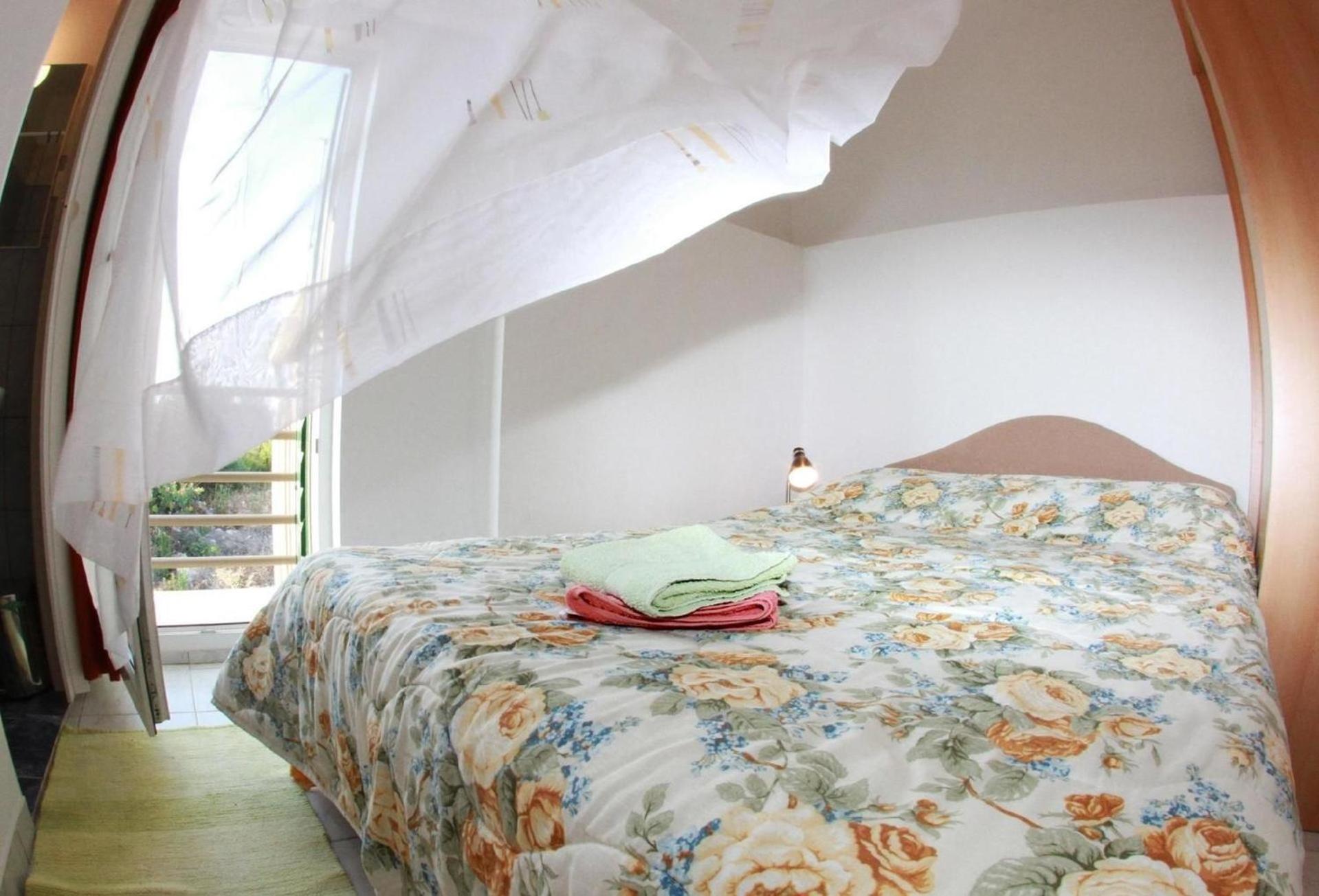 Six-Bedroom Holiday Home photo 1