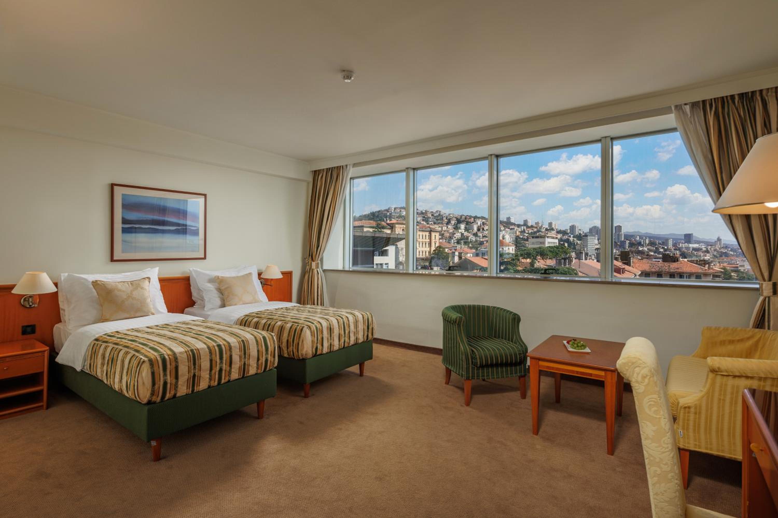Superior Double or Twin Room - Photo 3
