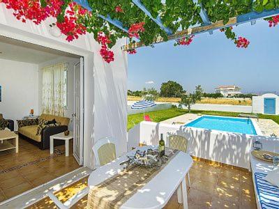 Villa with Private Pool (Villa D) photo 3