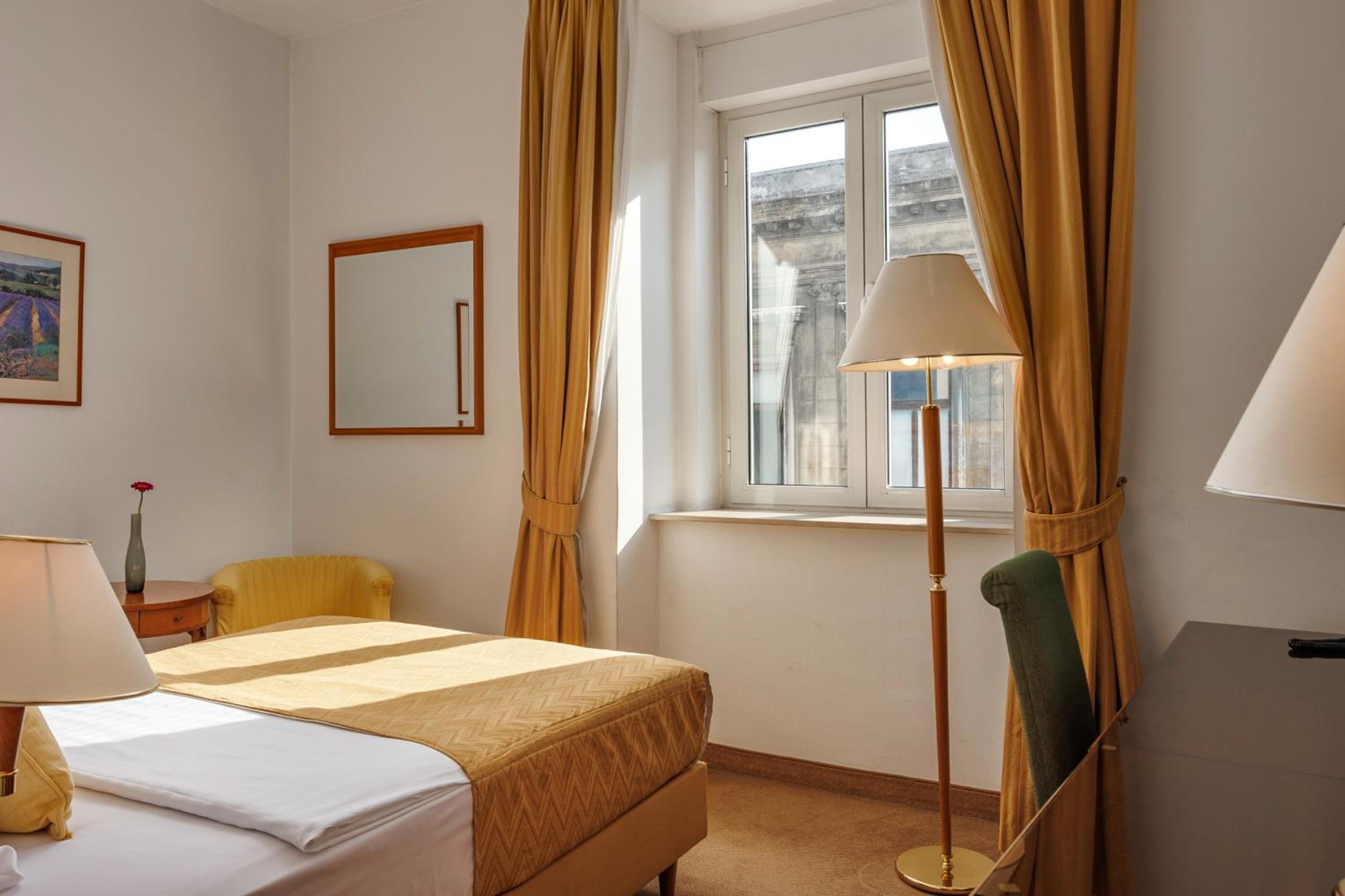 Superior Single Room