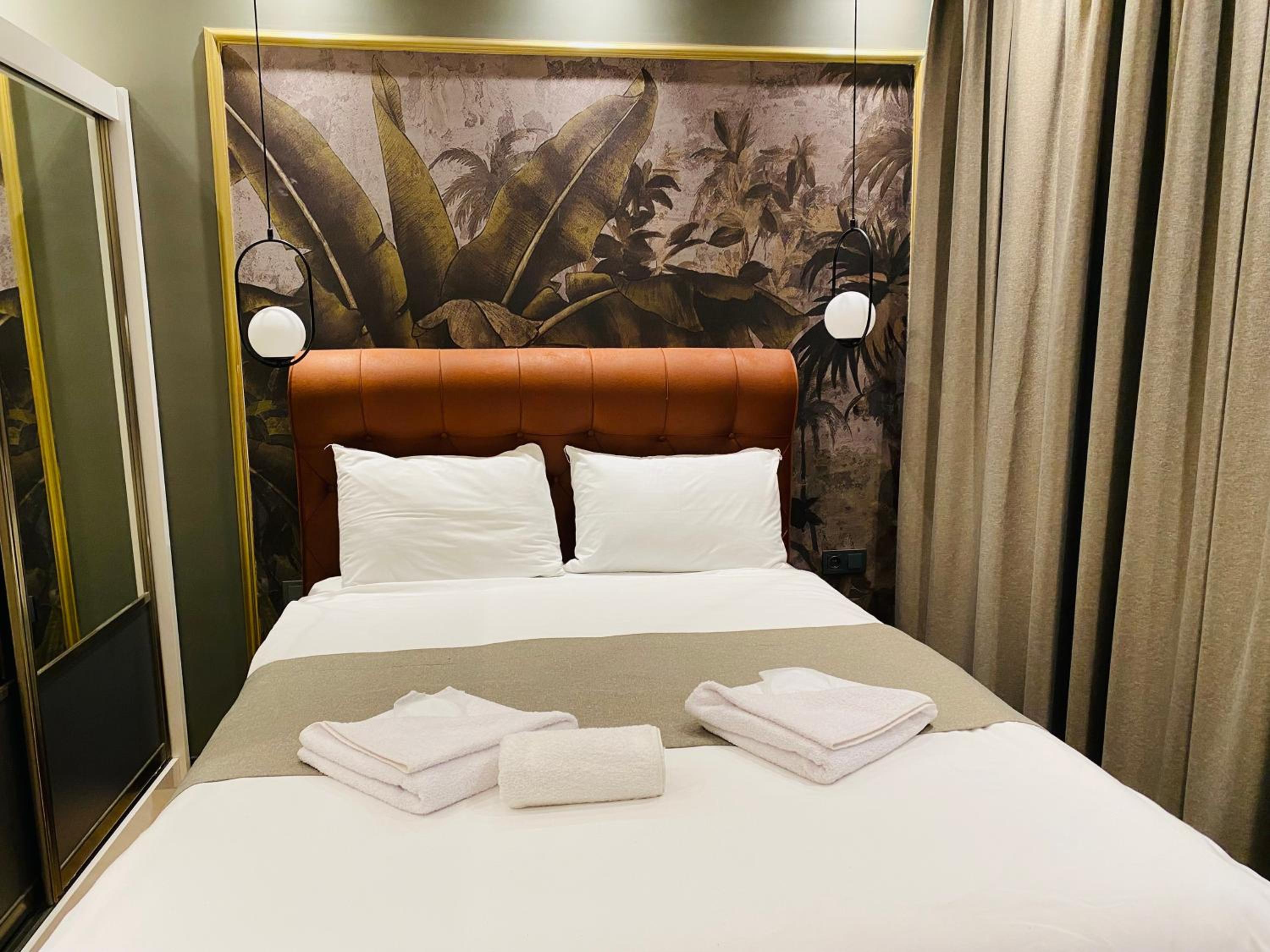 Deluxe Suite with Sea View photo 2