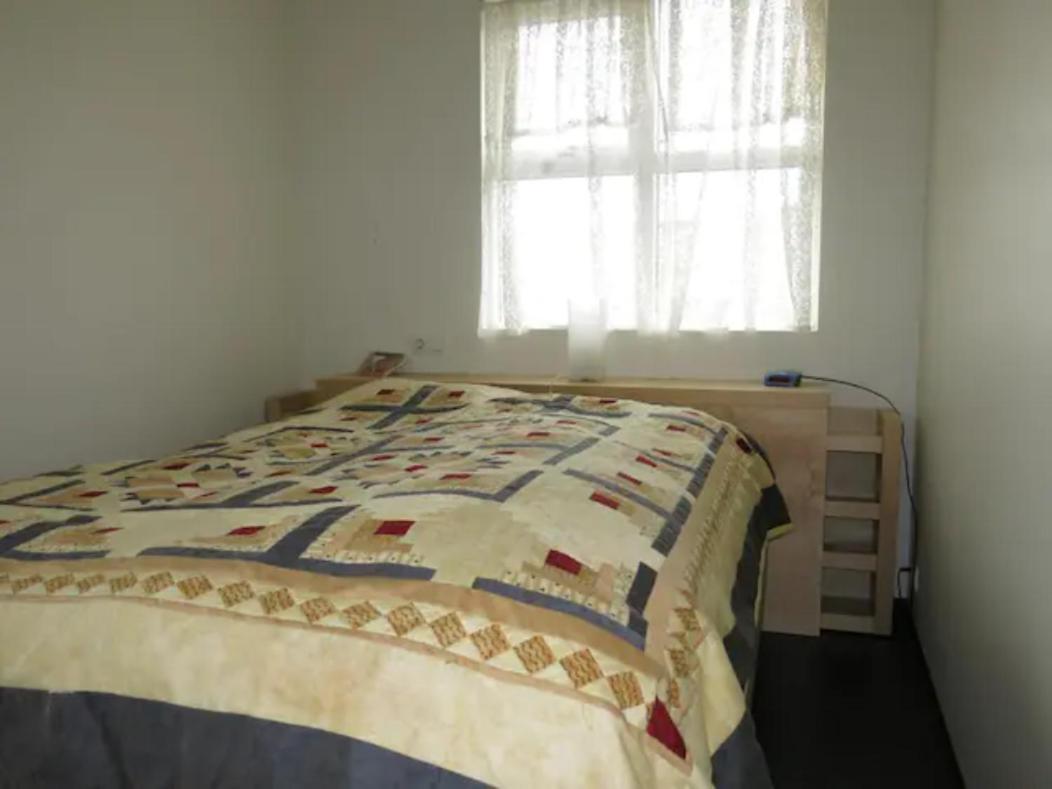 Three-Bedroom Apartment photo 1