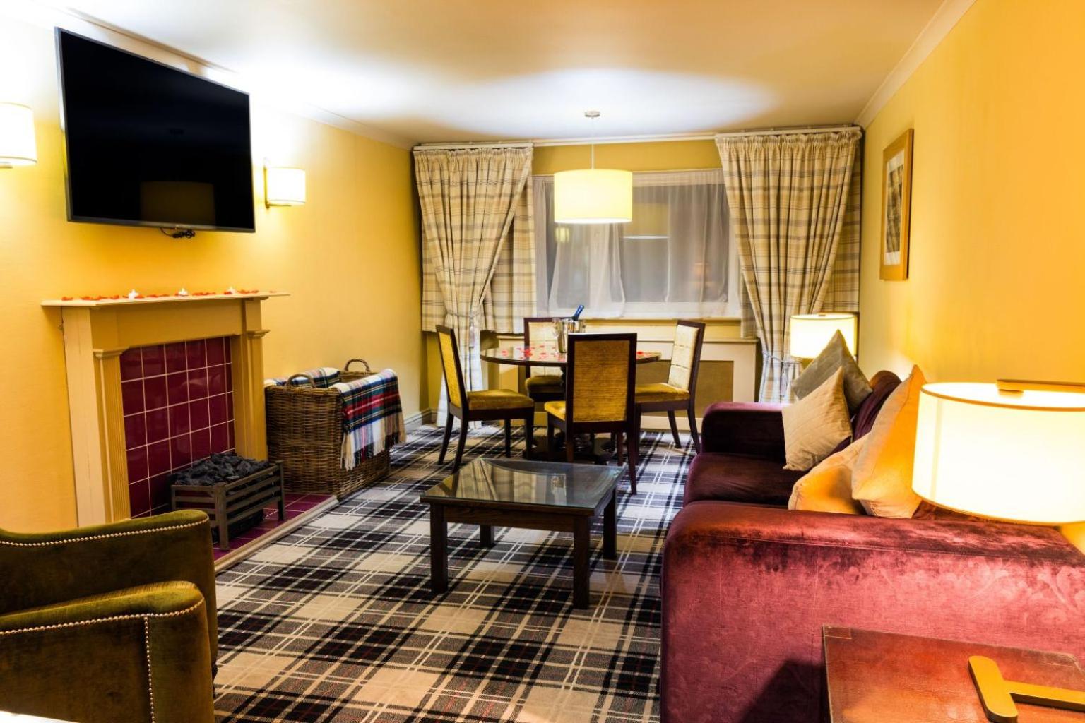 Suite - Photo 3