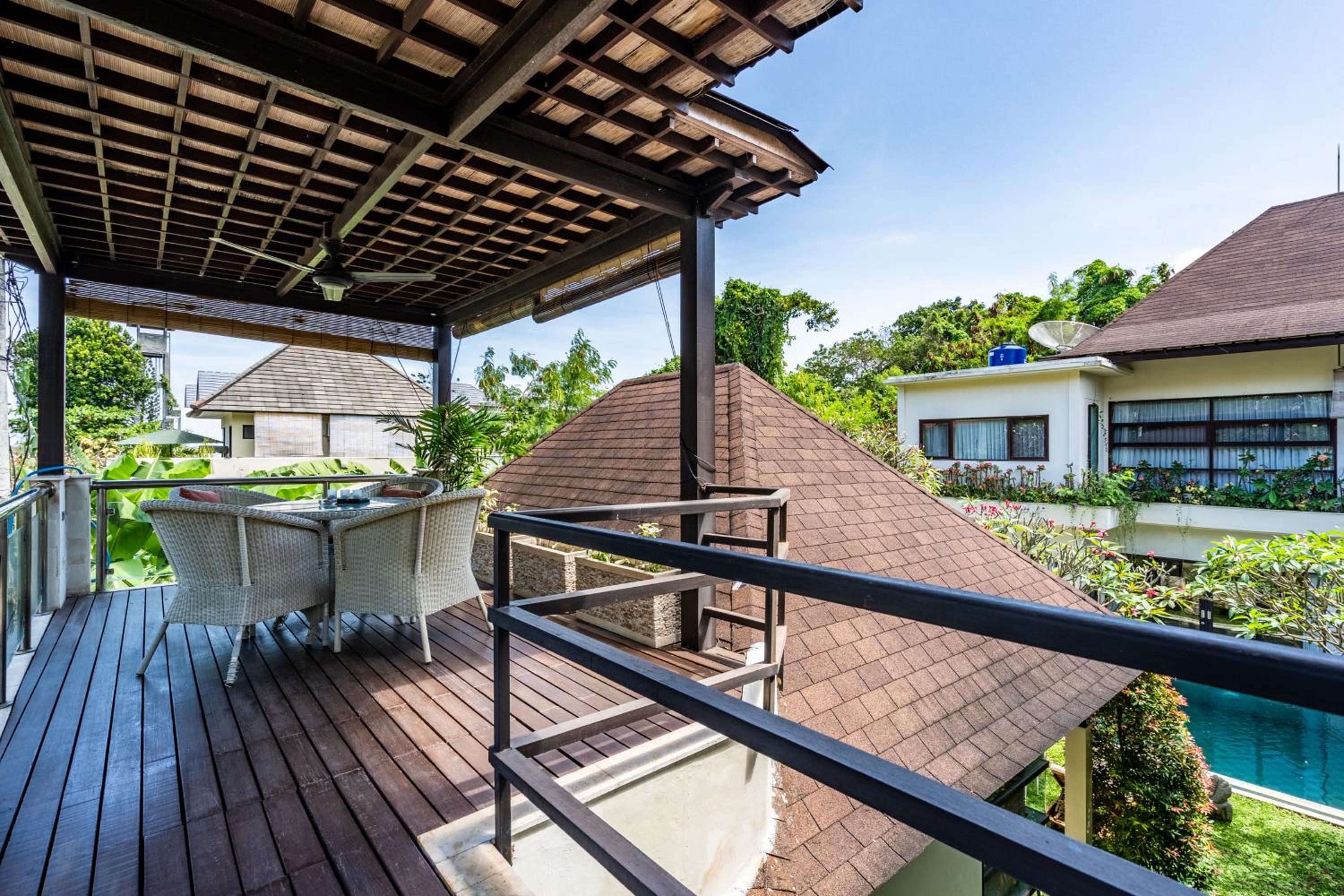 Three-Bedroom Villa - Photo 71