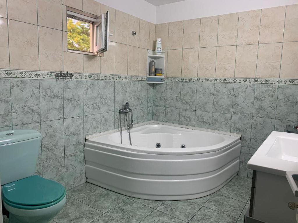 Two-Bedroom House photo 3