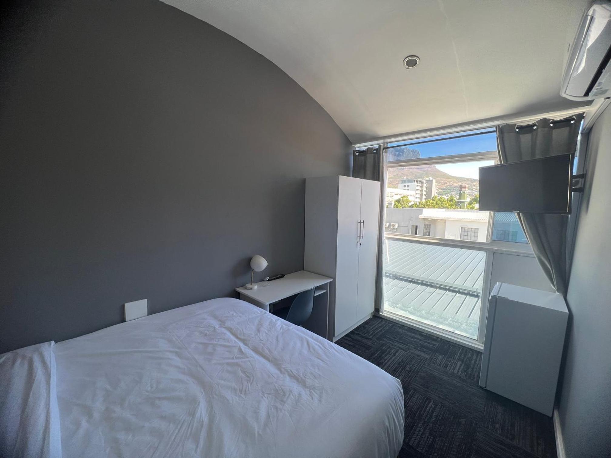 Suite with Mountain View - Photo 5