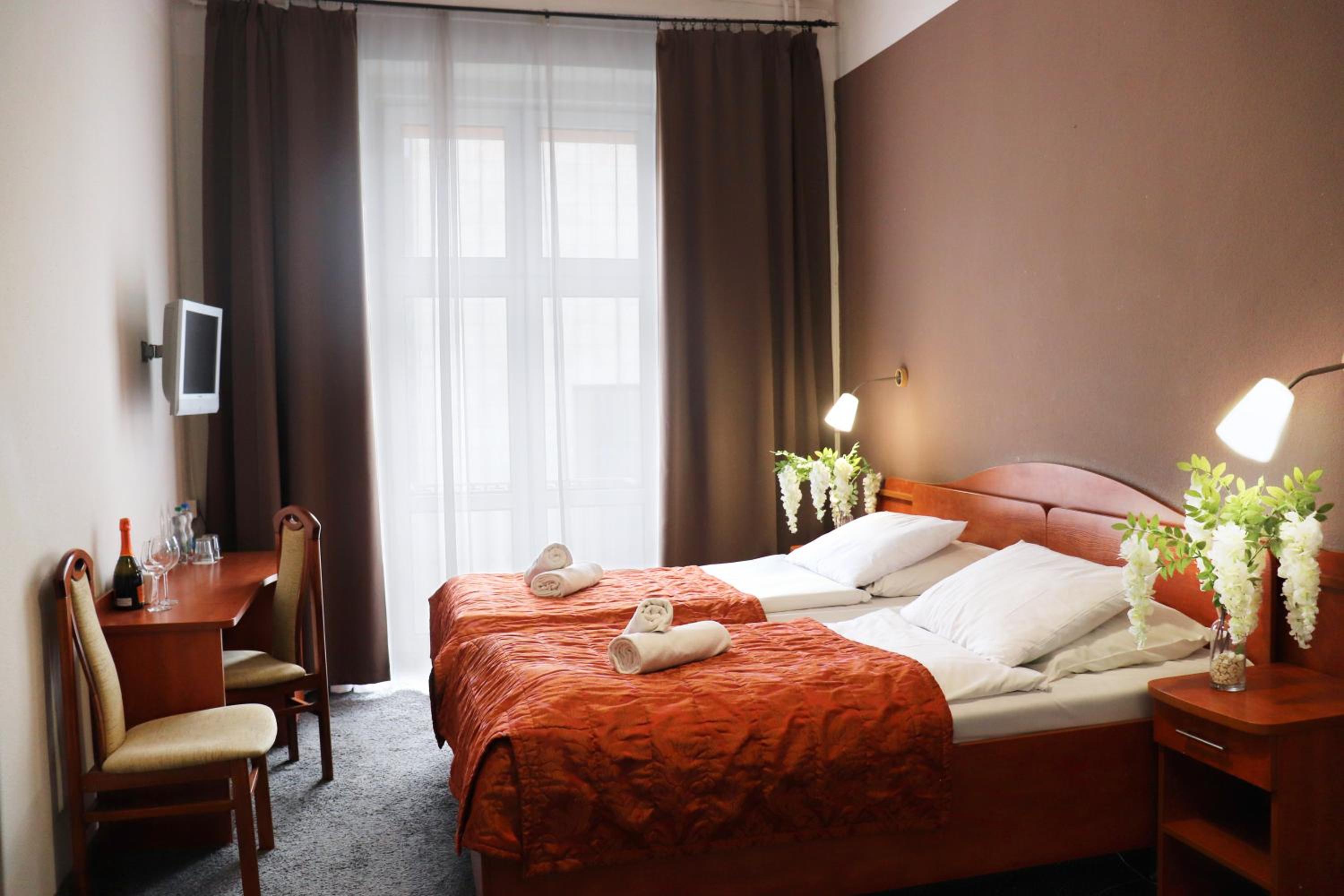 Standard Quadruple Room - Photo 1