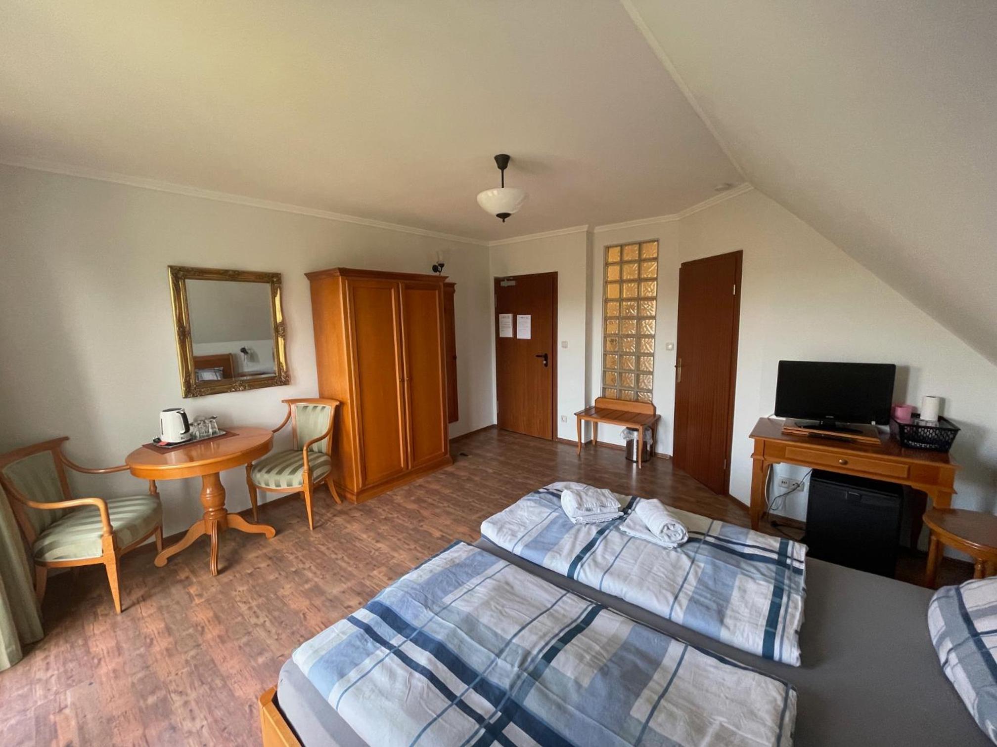 Deluxe Double Room - Photo 6