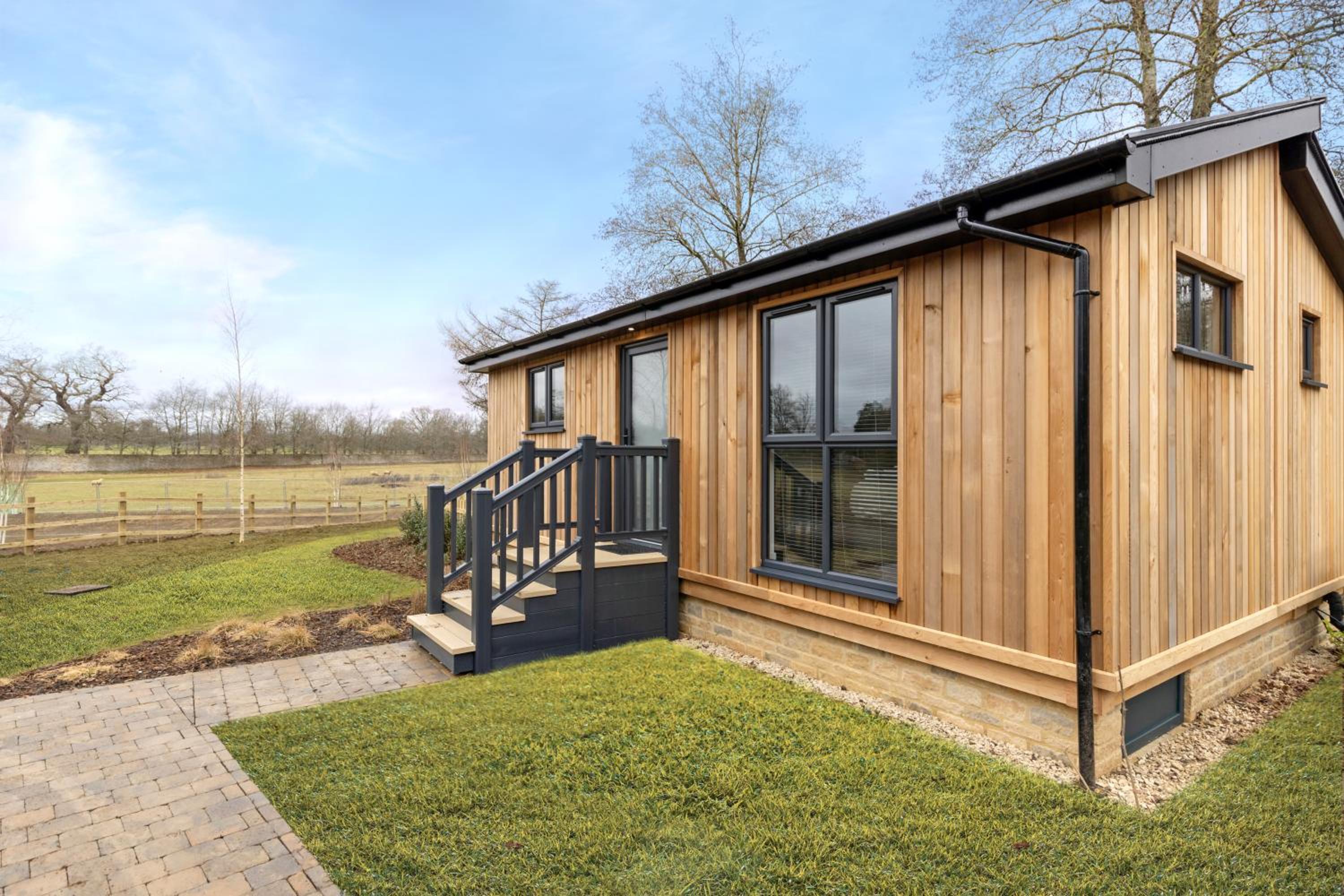 1 Bed Lodge No-Pets