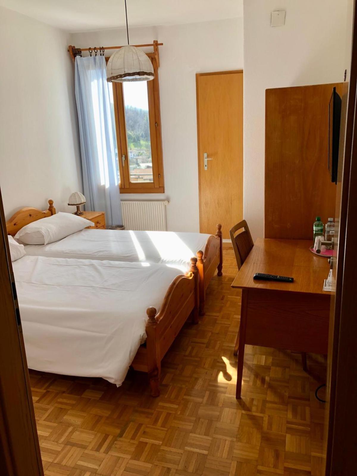 Double Or Twin Room photo 3