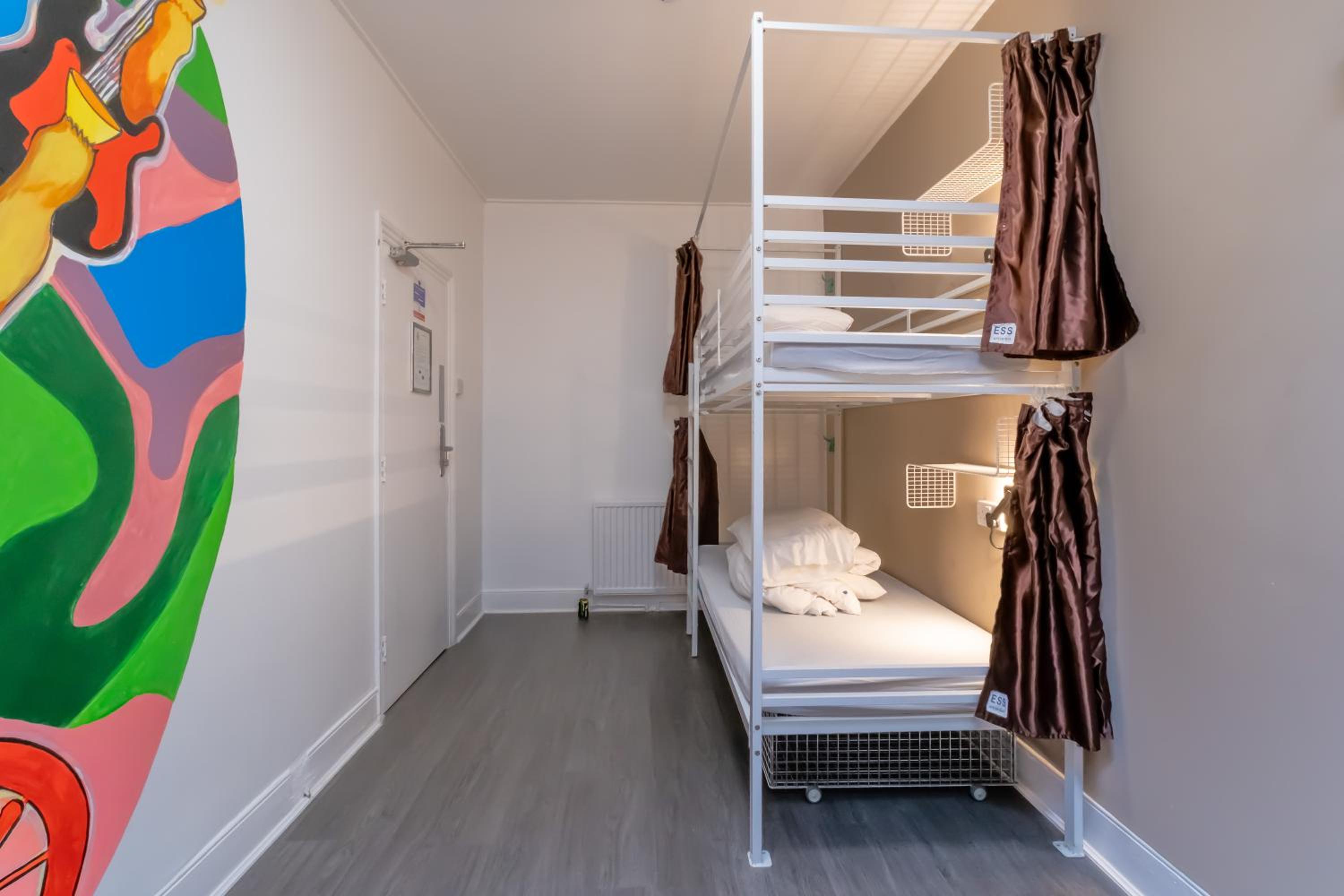 Bed in 4-Bed Mixed Dormitory Room photo 1