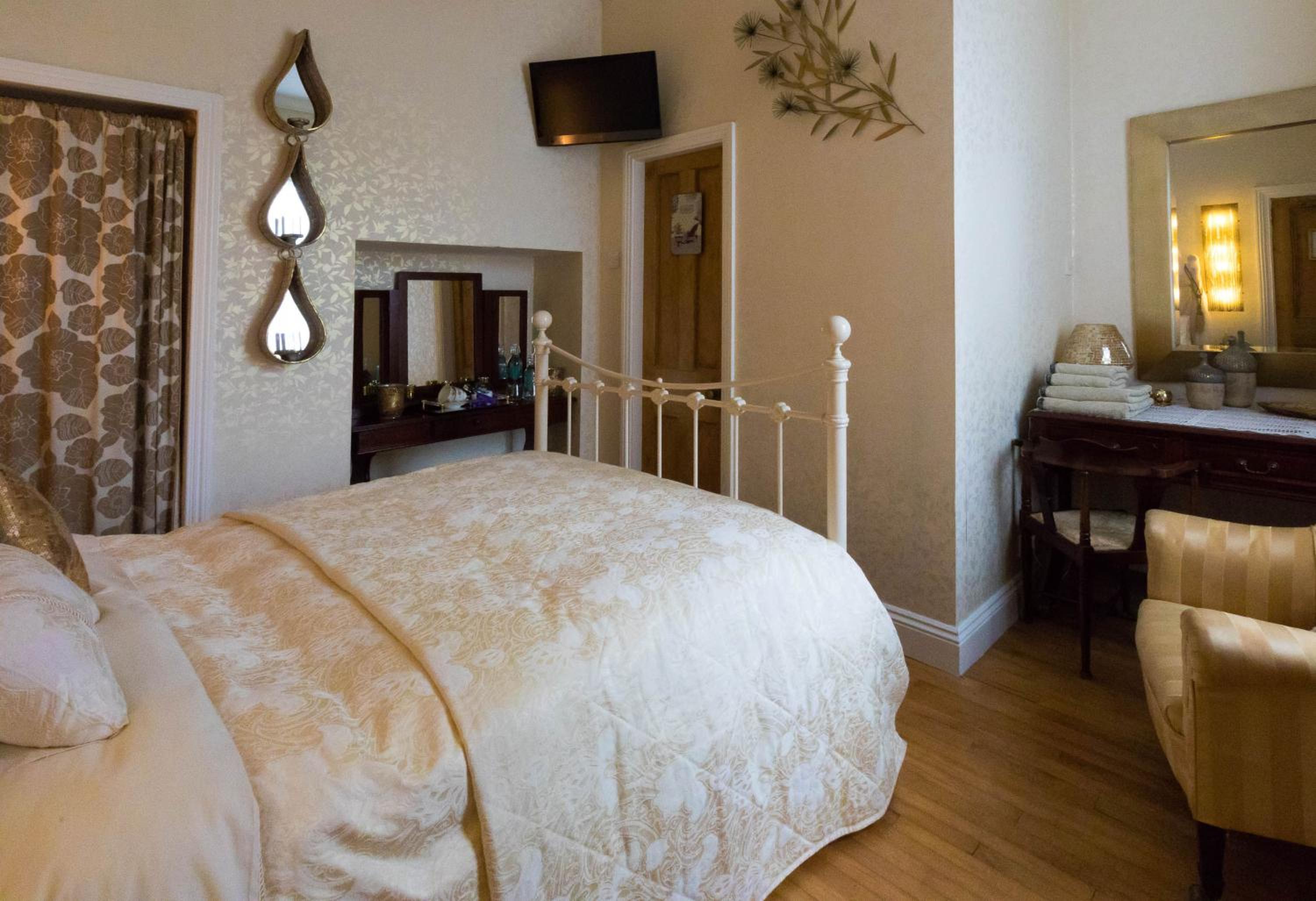 Deluxe Double Room photo 2