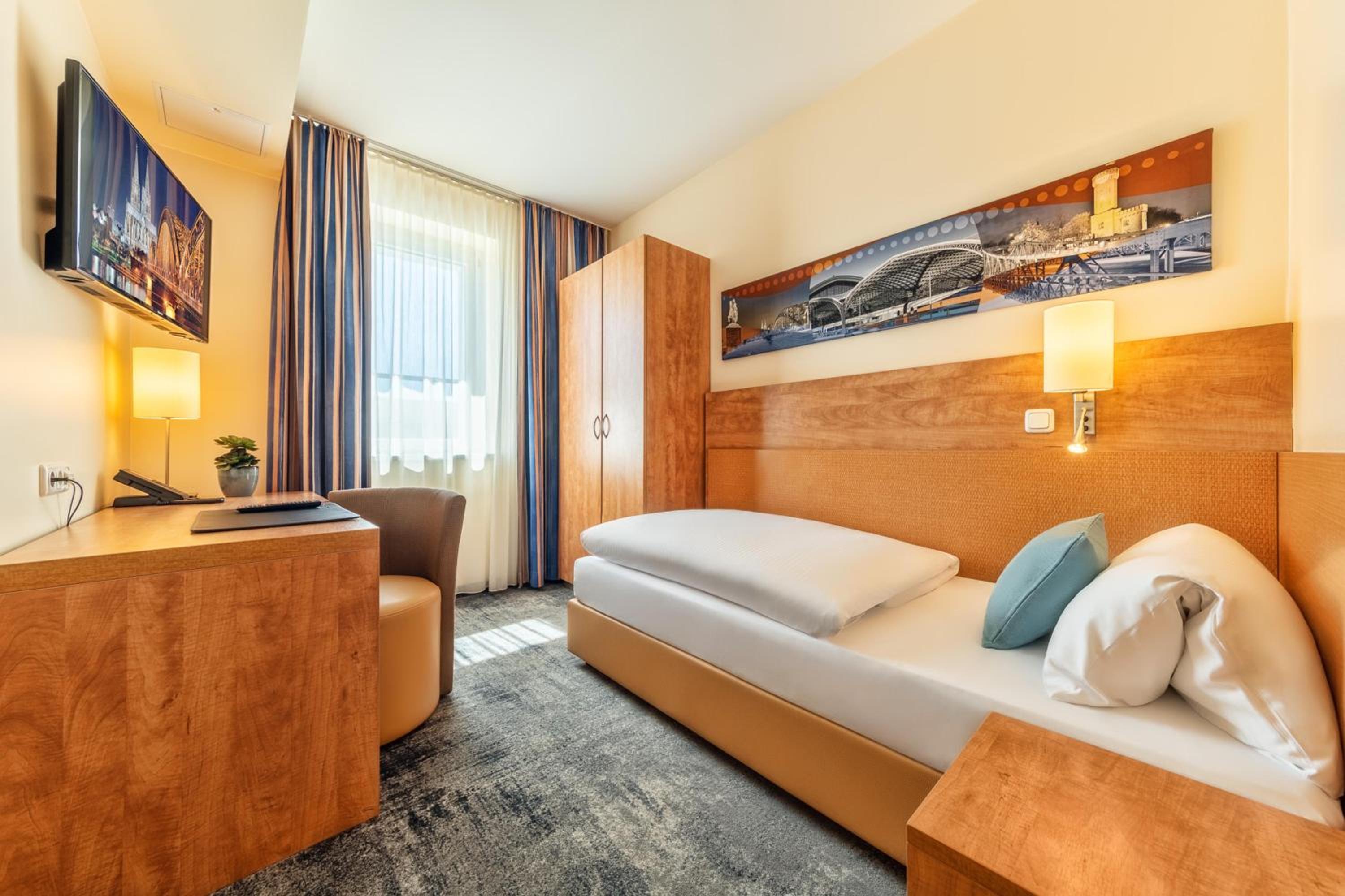 Comfort Single Room
