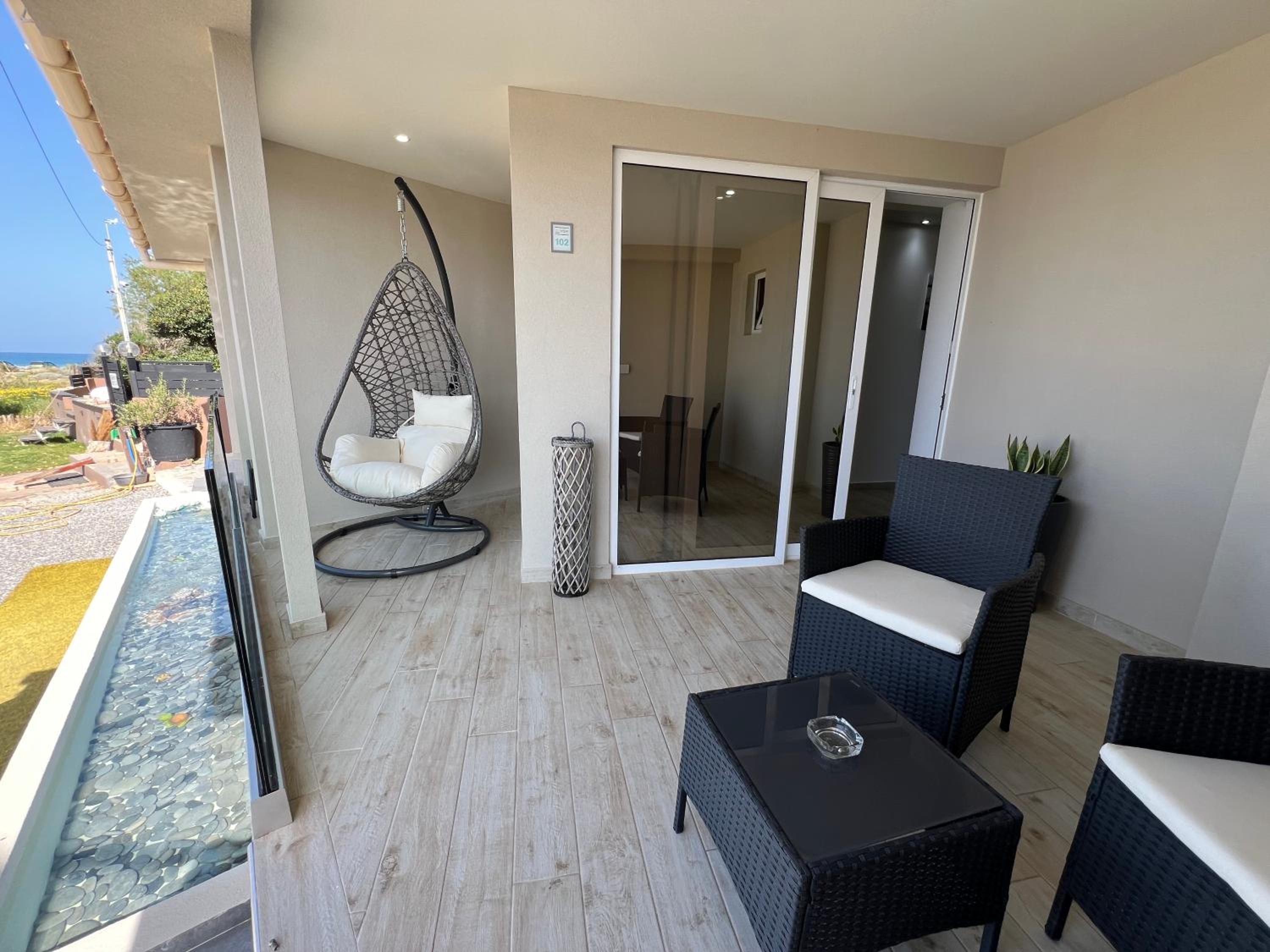 Junior suite with sea view photo 2