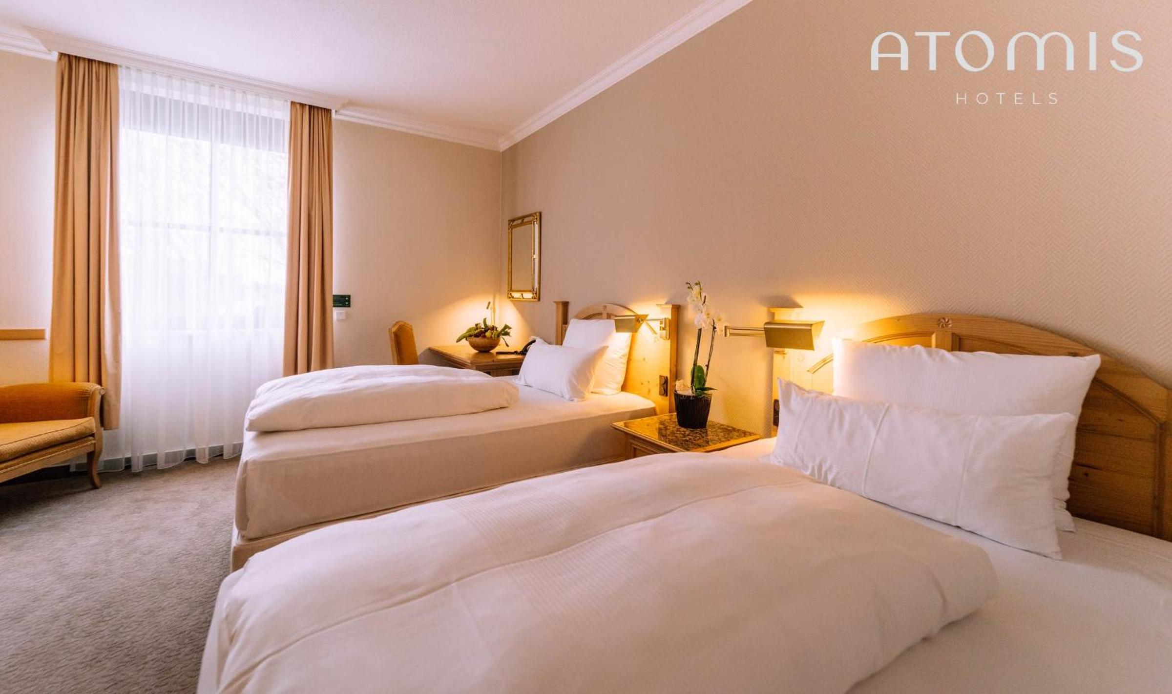 Classic Twin Room - Photo 2