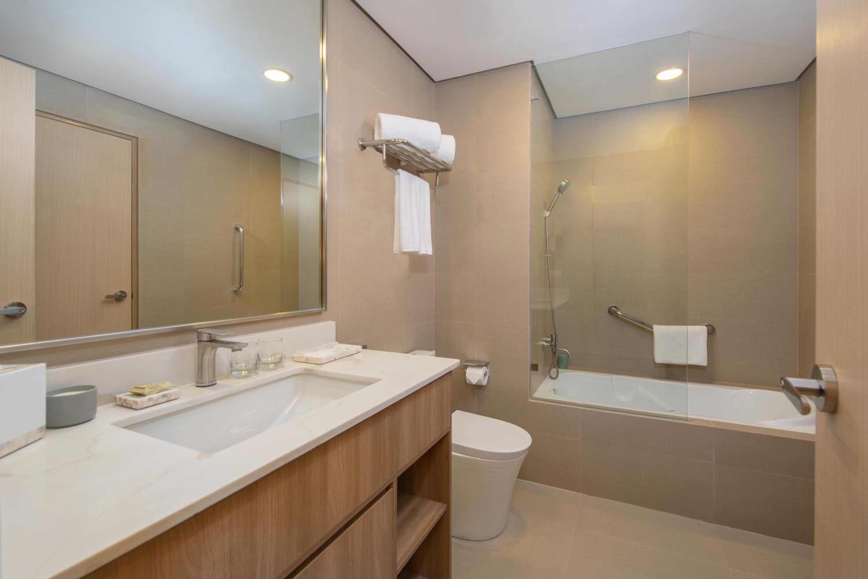 One Bedroom Deluxe - Photo 1