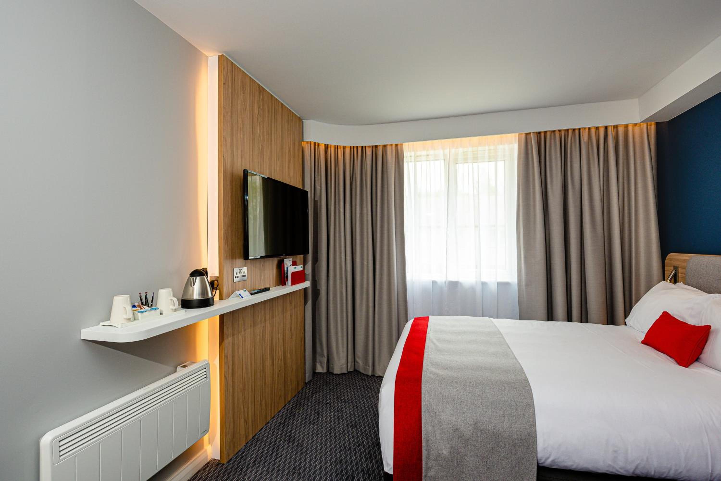 Standard King Room - Ground Floor with Free Hot Breakfast
