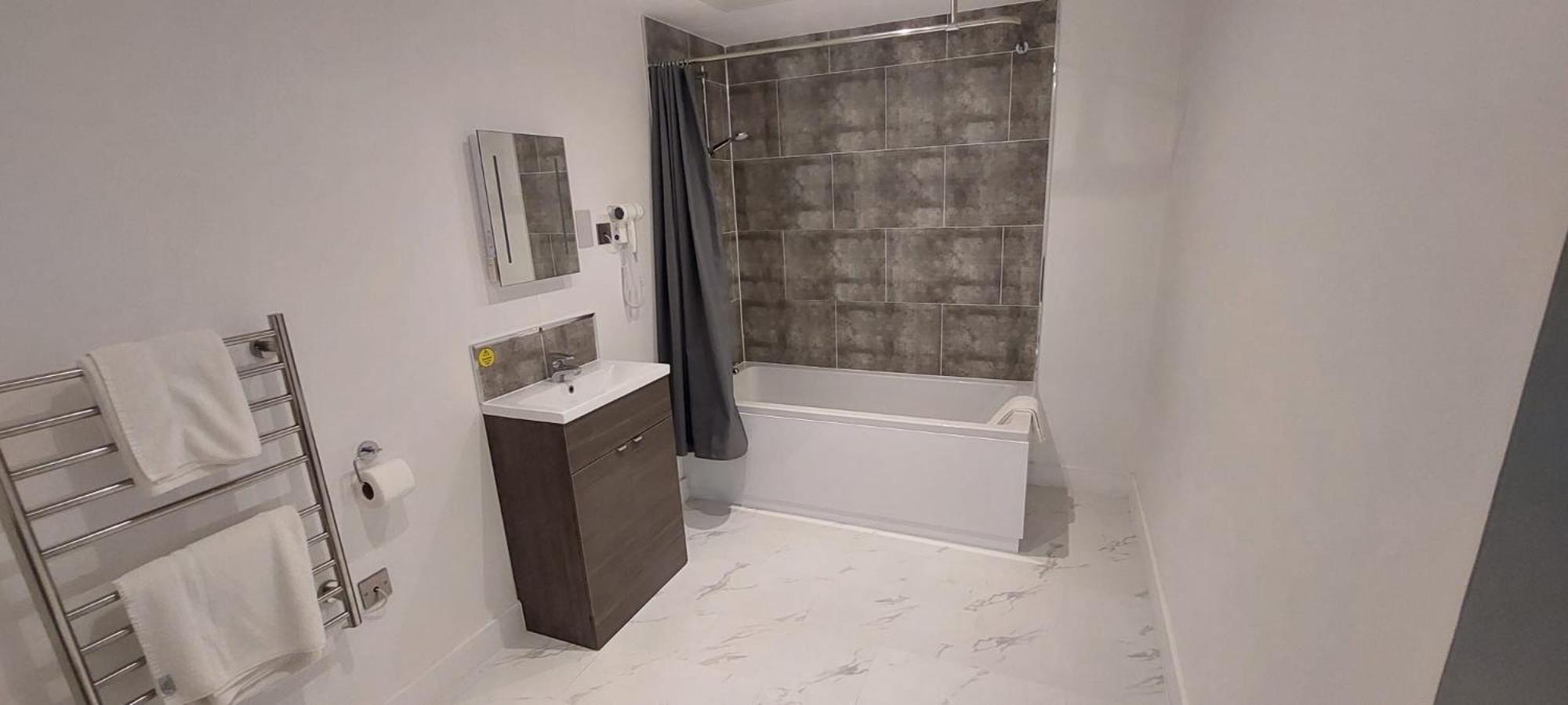 Deluxe Twin Room - Photo 3