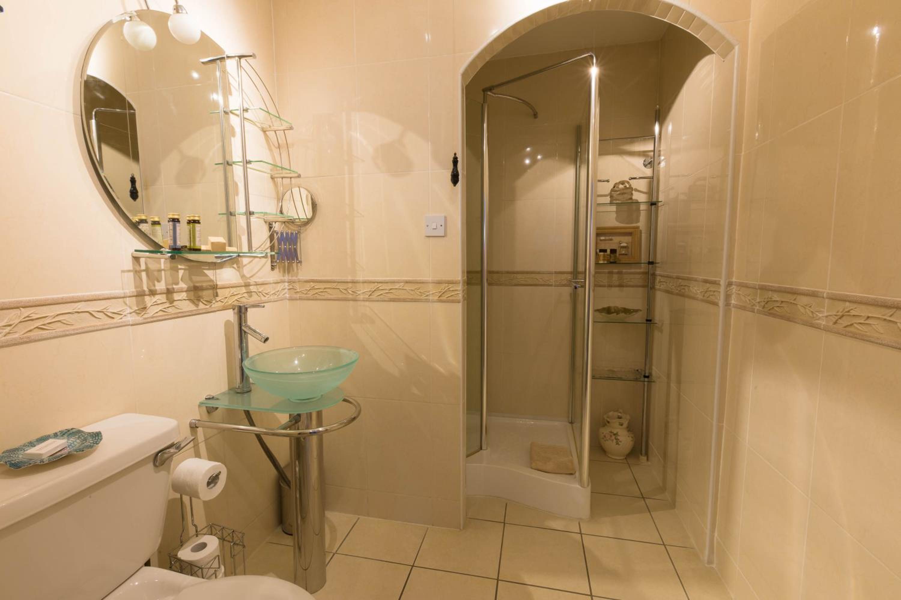 Deluxe Triple Room photo 3