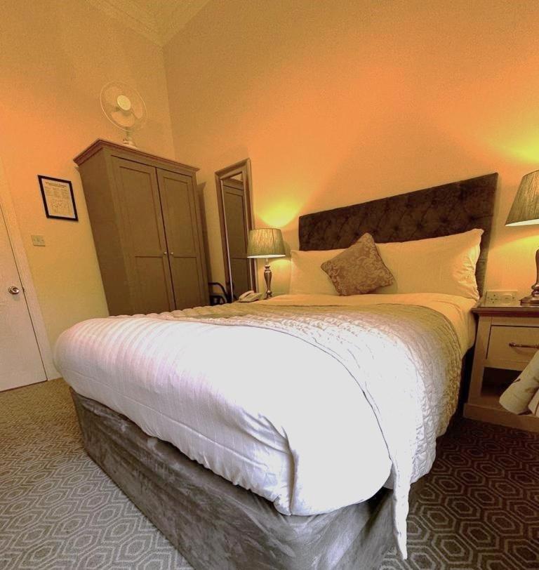 Double with Breakfast