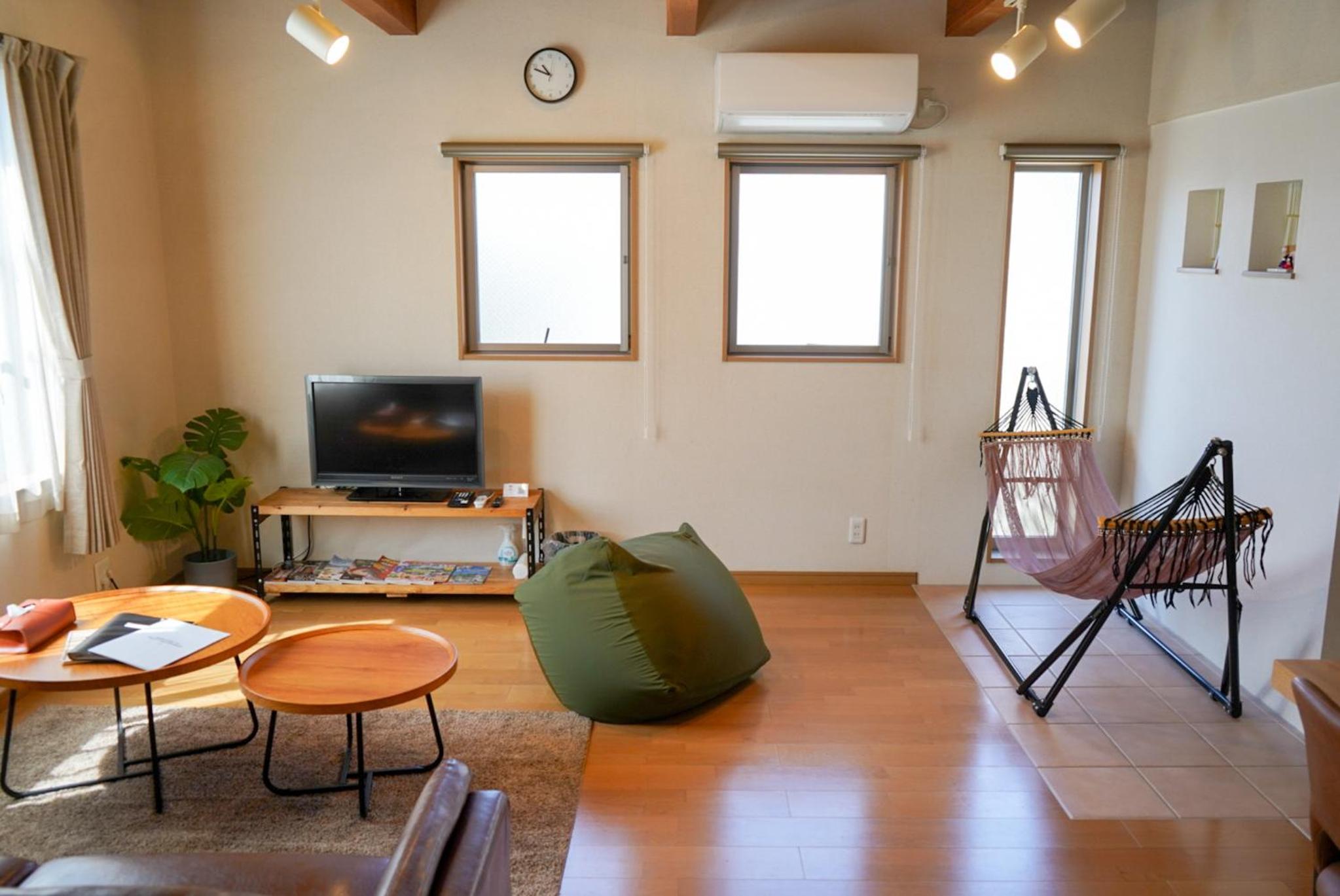 Three-Bedroom Apartment photo 1