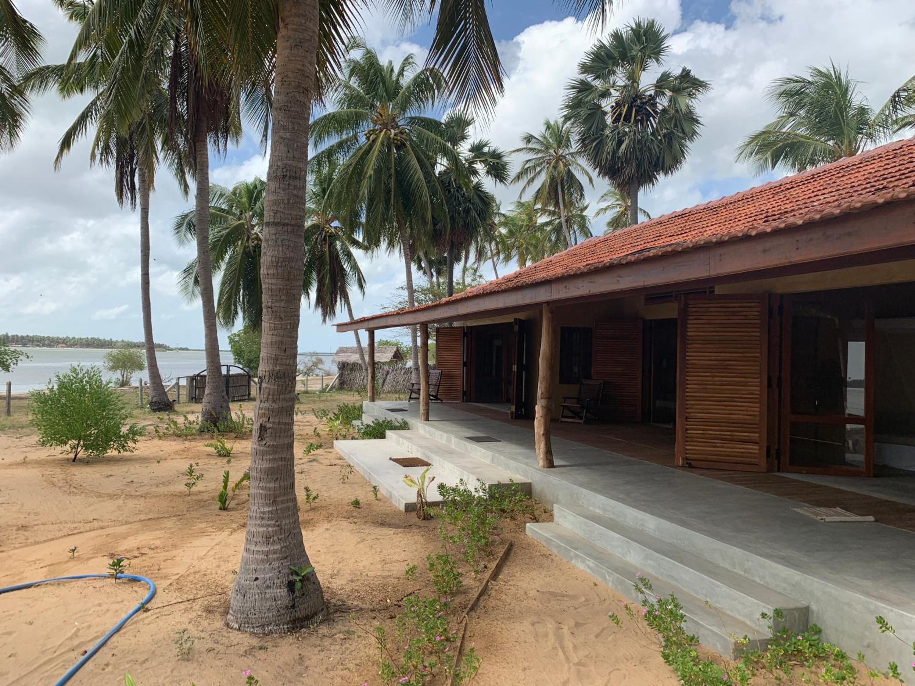 Deluxe Double Room with Lagoon View photo 3
