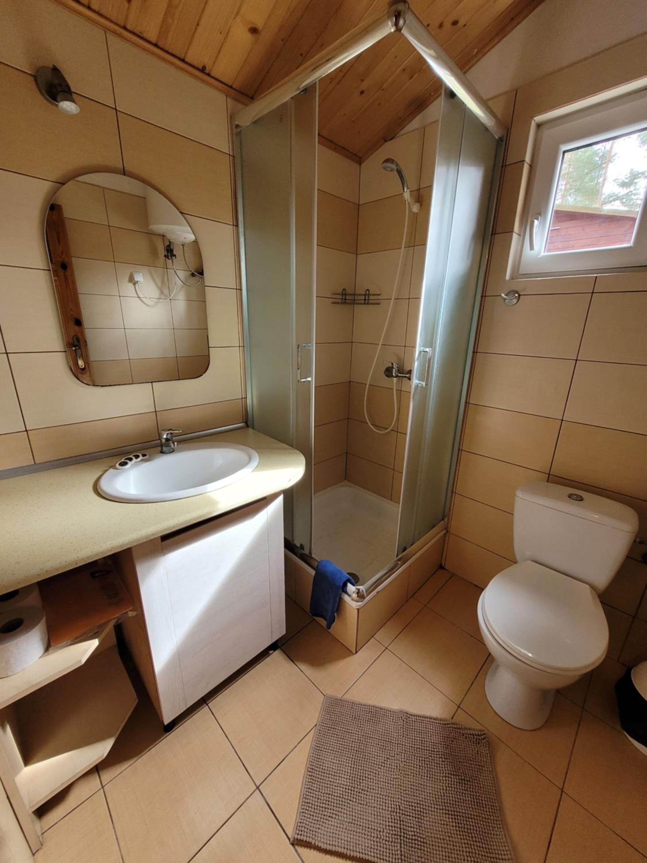 Deluxe Bungalow - Photo 8