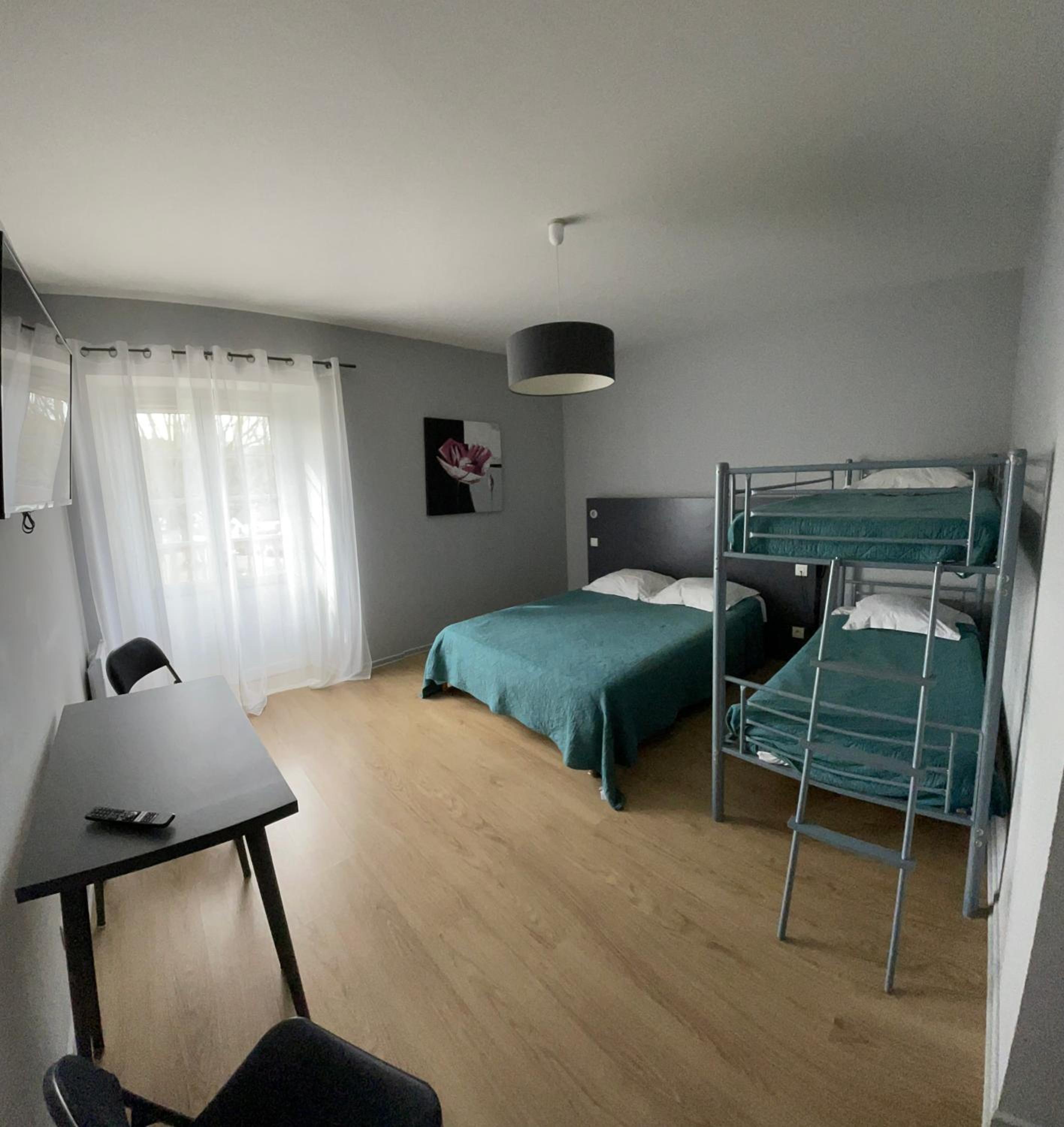 Quadruple Room photo 2