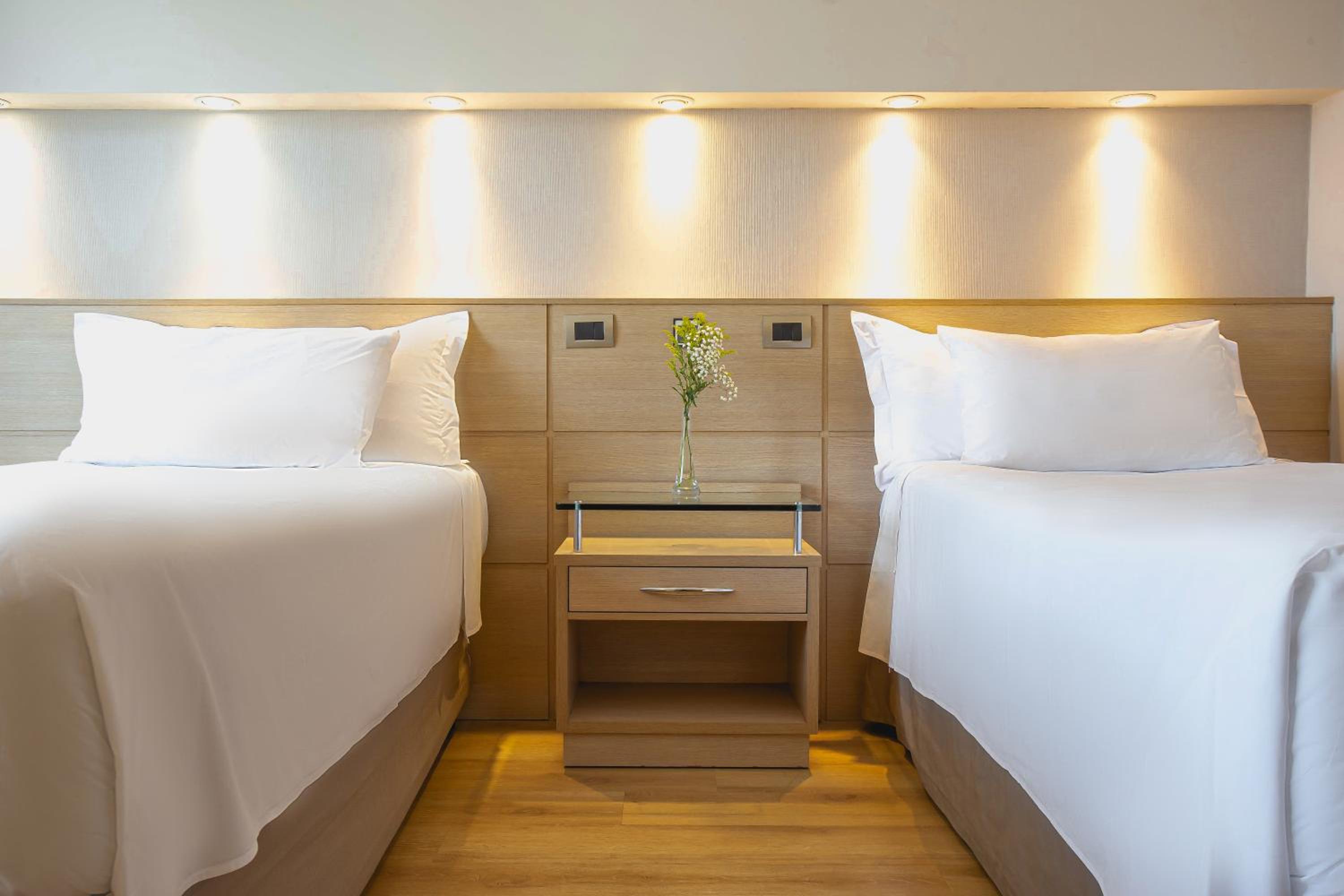 Superior Twin Room photo 2